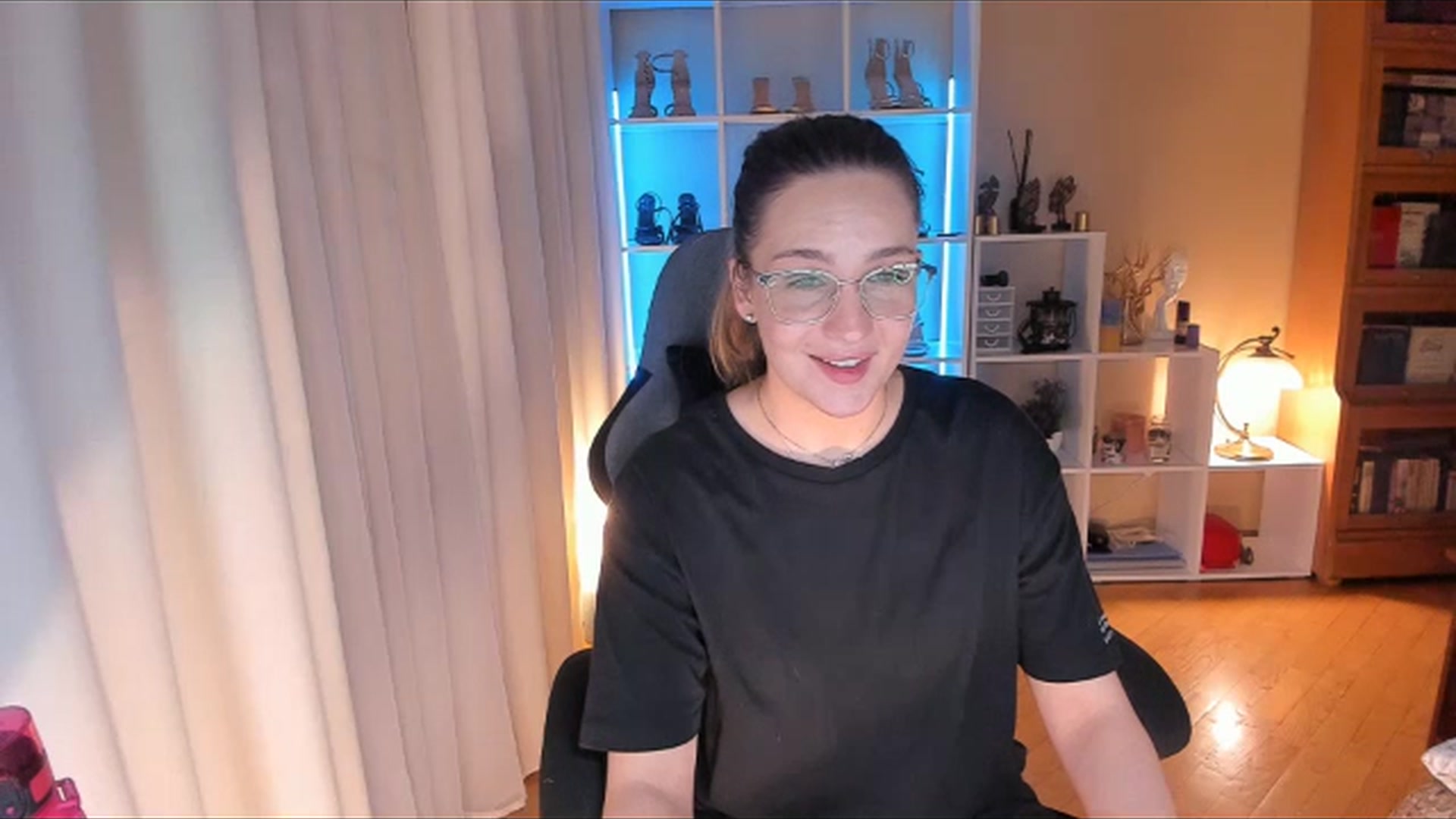 Gallery image thumbnail from Victoriia's myfreecams stream on, 01/24/2024, 16:15 image 6 of 20