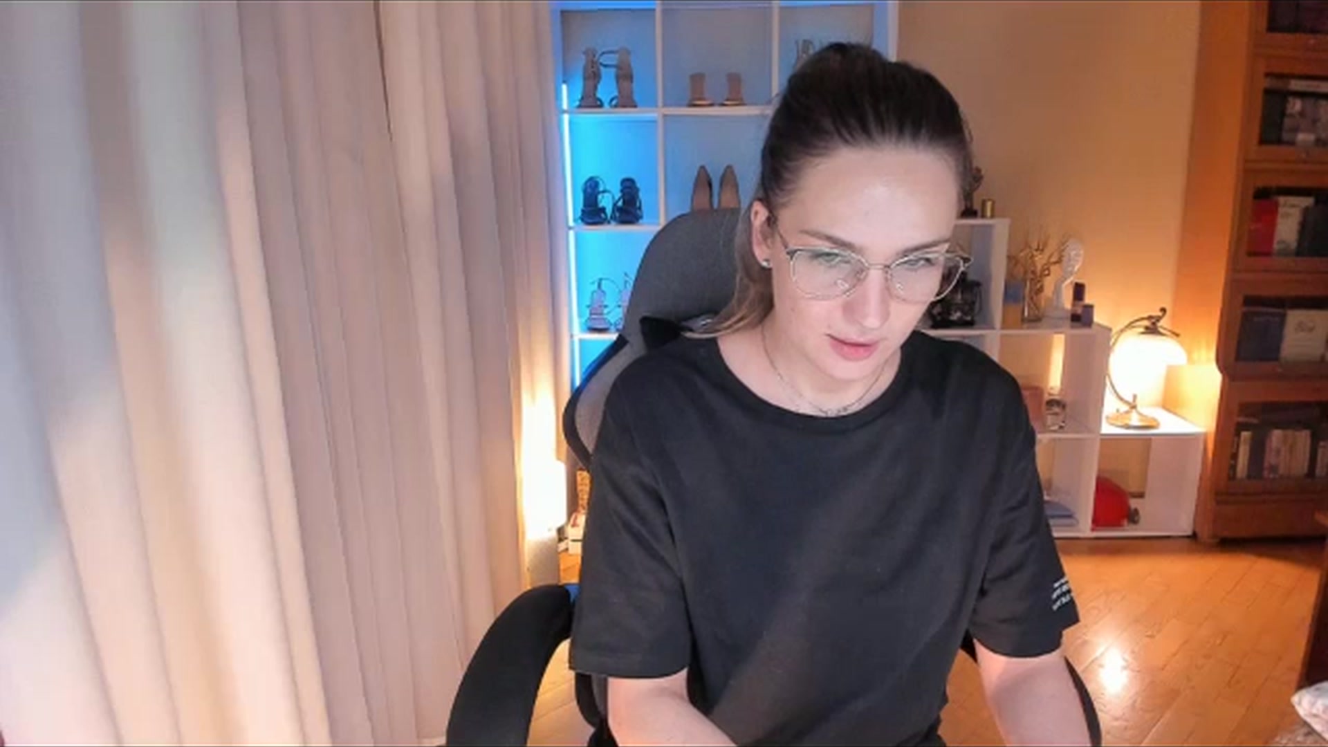 Gallery image thumbnail from Victoriia's myfreecams stream on, 01/24/2024, 16:15 image 16 of 20