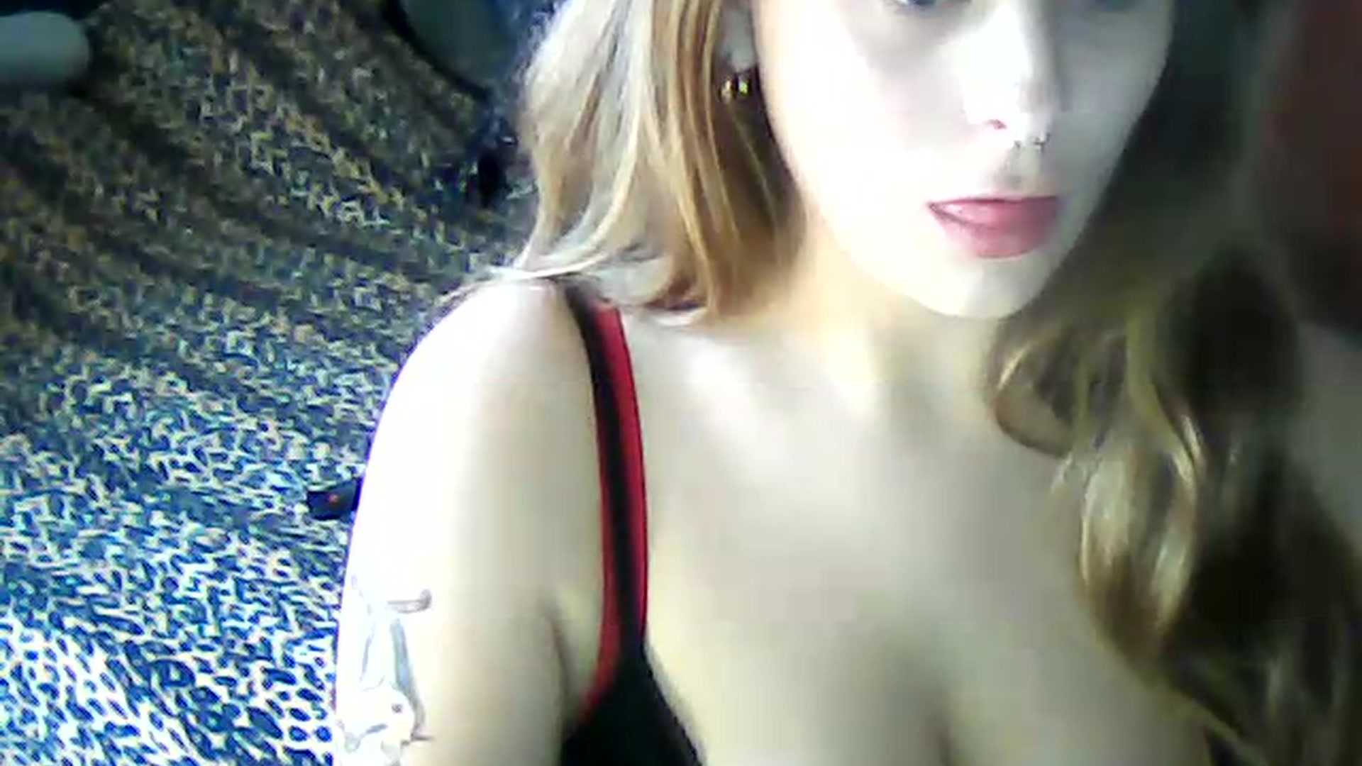 Gallery image thumbnail from ViennaLuxor's myfreecams stream on, 07/21/2026, 15:10 image 5 of 20