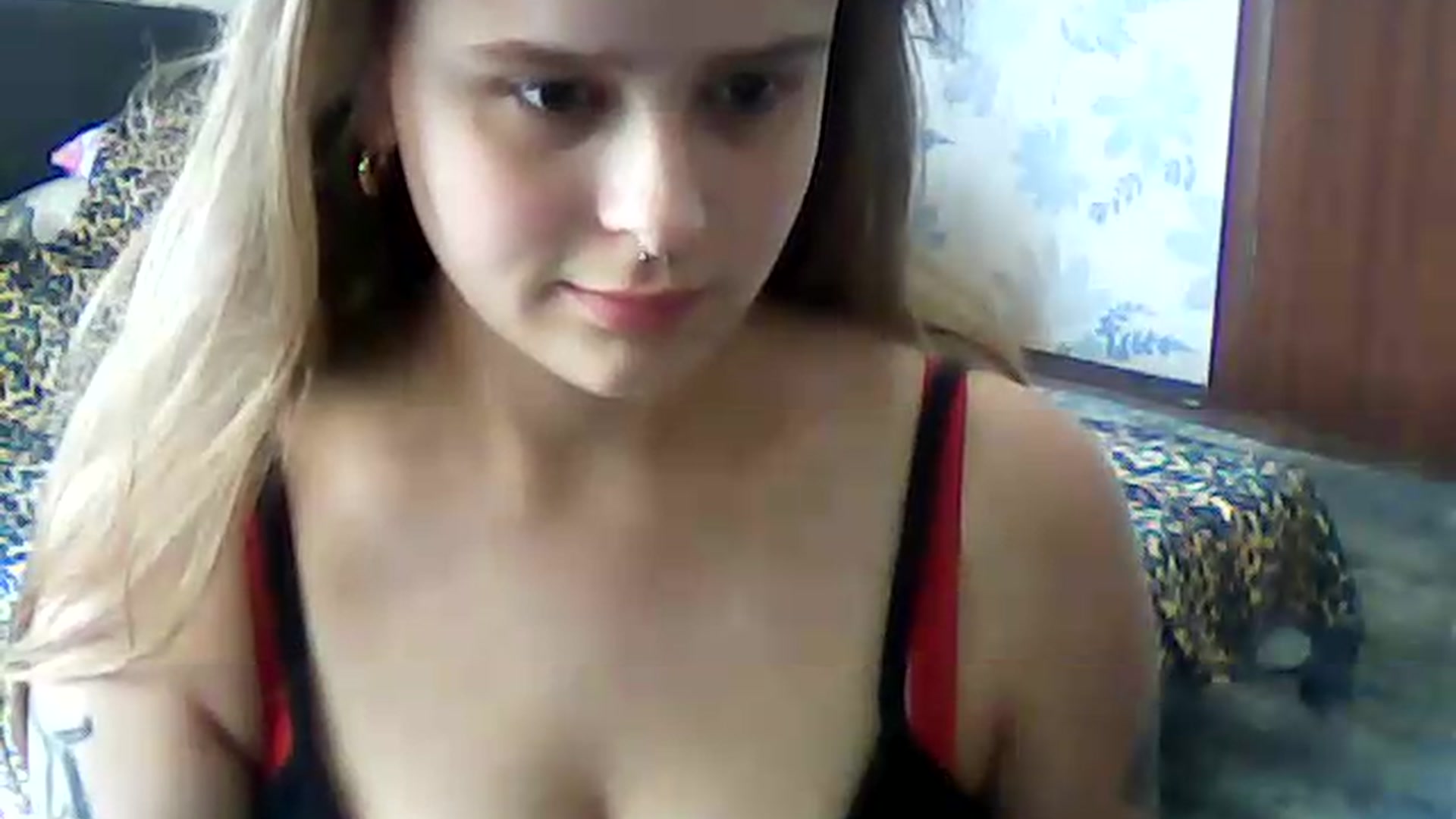 Gallery image thumbnail from ViennaLuxor's myfreecams stream on, 07/26/2026, 11:47 image 12 of 20