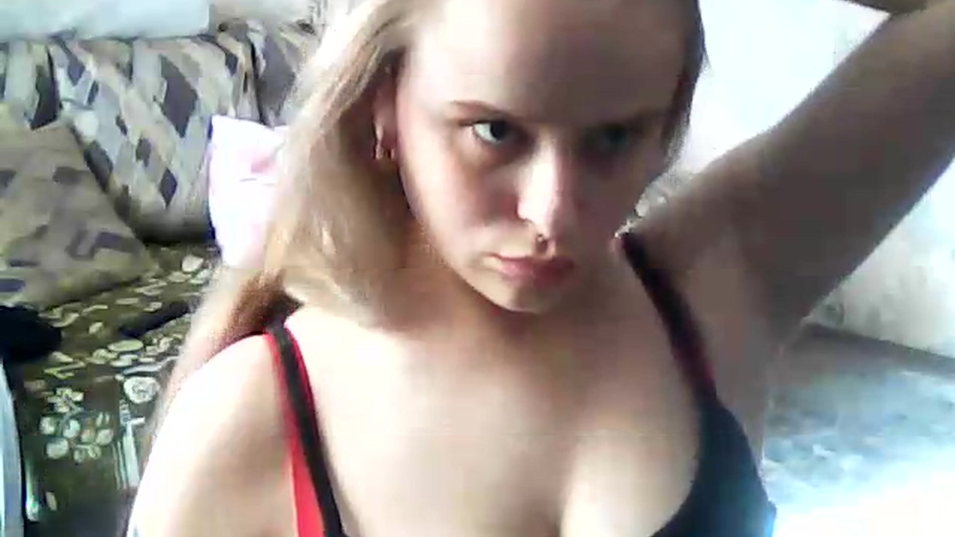 Gallery image thumbnail from ViennaLuxor's myfreecams stream on, 07/28/2026, 15:28 image 9 of 20