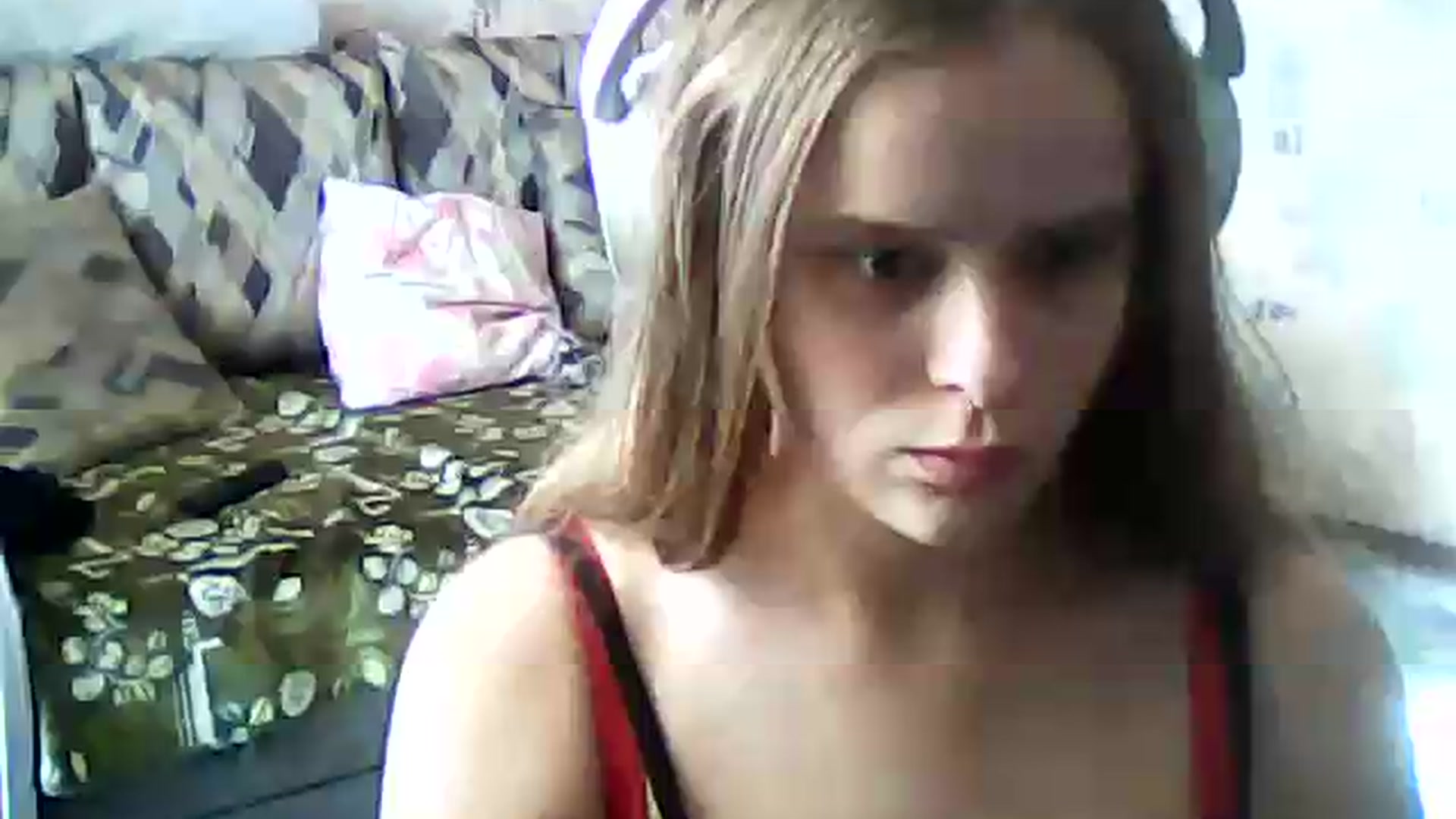 Gallery image thumbnail from ViennaLuxor's myfreecams stream on, 07/28/2026, 15:28 image 1 of 20