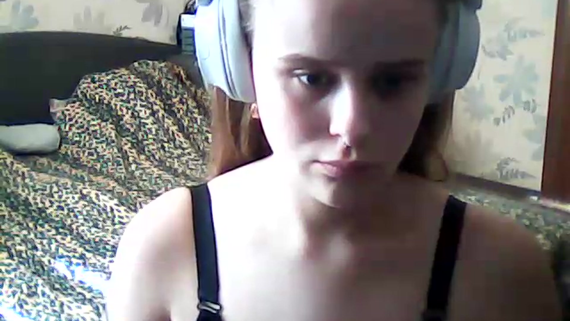 Gallery image thumbnail from ViennaLuxor's myfreecams stream on, 08/01/2026, 15:11 image 6 of 20