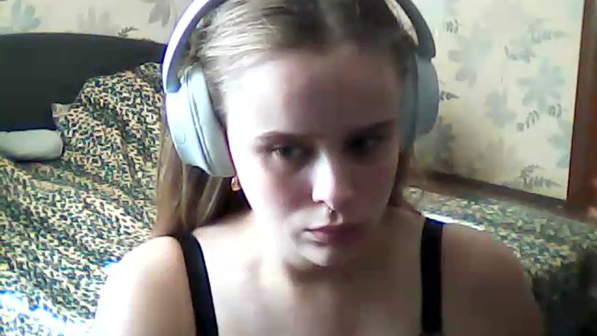 Gallery image thumbnail from ViennaLuxor's myfreecams stream on, 08/01/2026, 15:11 image 19 of 20