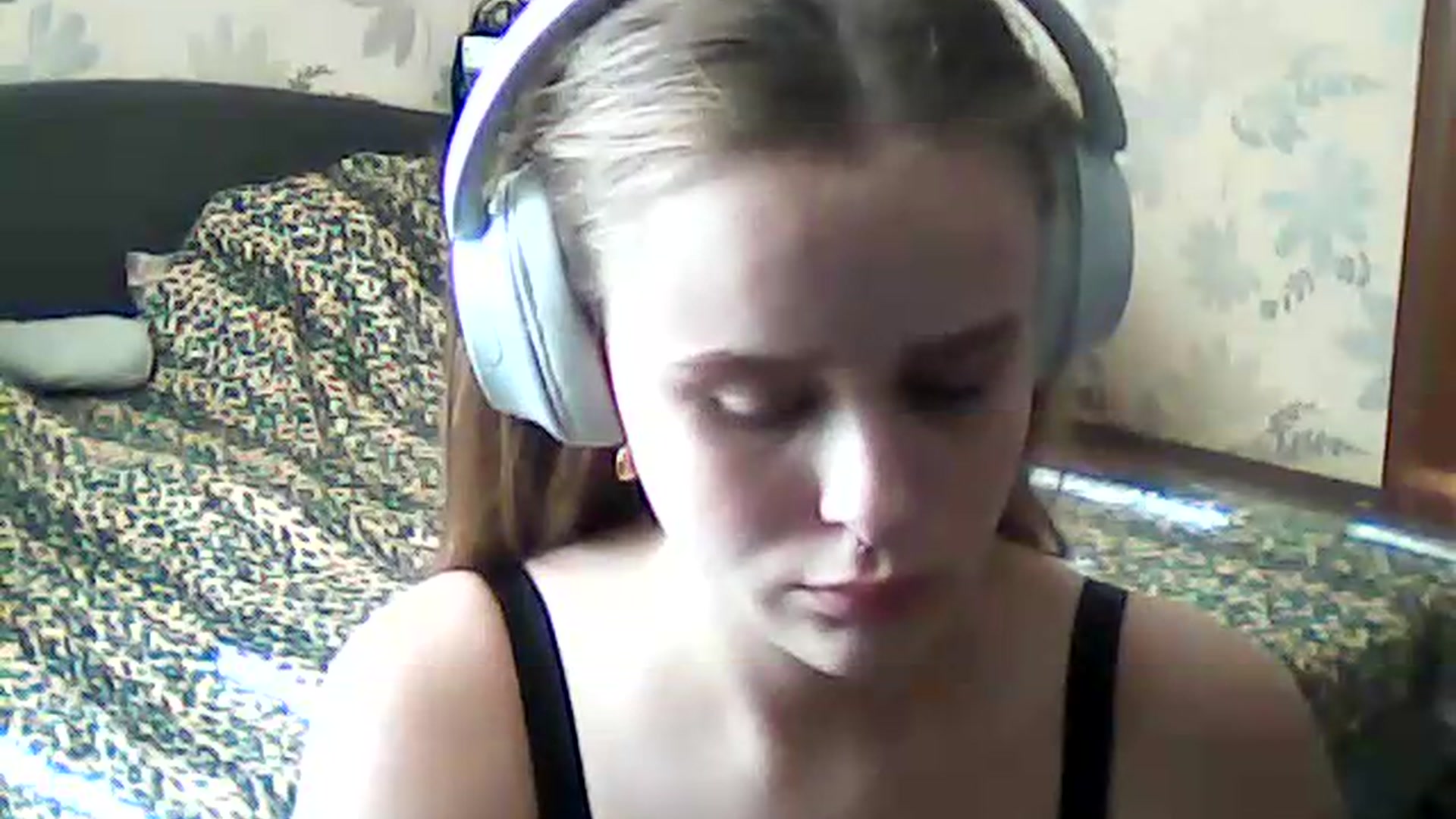 Gallery image thumbnail from ViennaLuxor's myfreecams stream on, 08/01/2026, 15:11 image 13 of 20