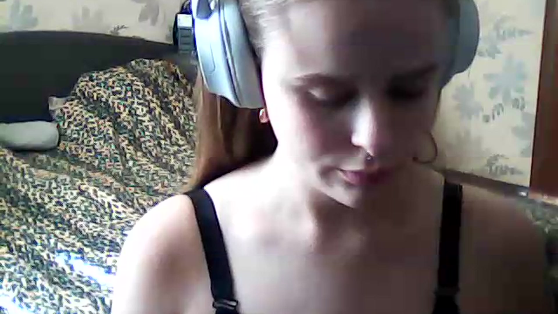 Gallery image thumbnail from ViennaLuxor's myfreecams stream on, 08/01/2026, 15:11 image 7 of 20