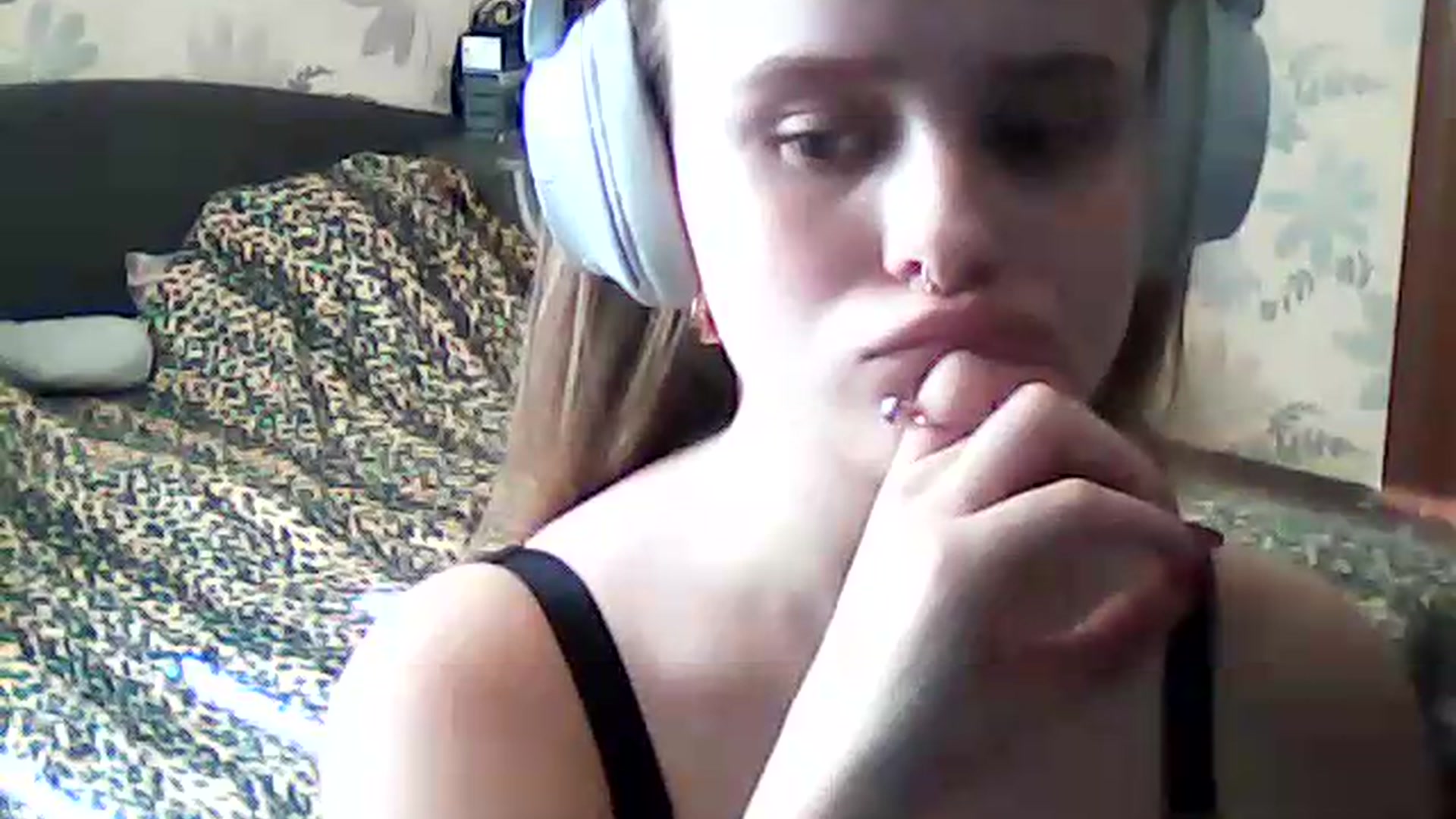 Gallery image thumbnail from ViennaLuxor's myfreecams stream on, 08/01/2026, 15:11 image 9 of 20