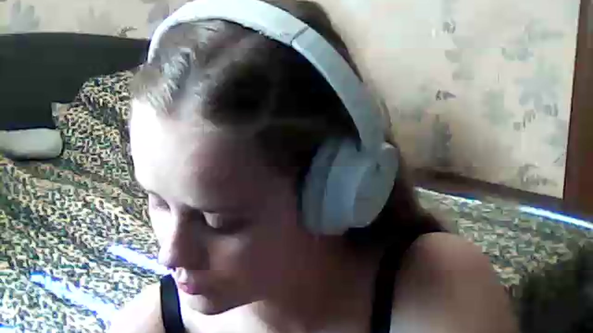Gallery image thumbnail from ViennaLuxor's myfreecams stream on, 08/01/2026, 15:11 image 1 of 20