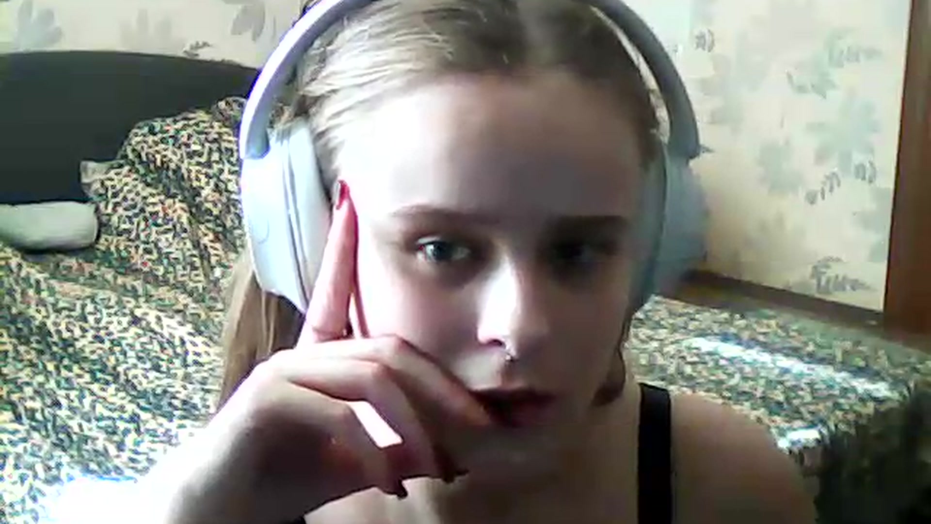 Gallery image thumbnail from ViennaLuxor's myfreecams stream on, 08/01/2026, 15:52 image 11 of 20