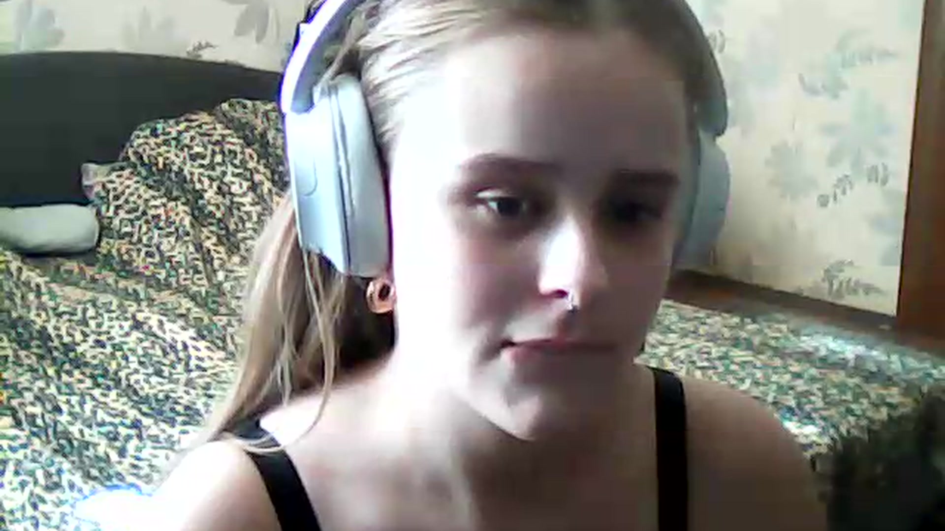 Gallery image thumbnail from ViennaLuxor's myfreecams stream on, 08/01/2026, 15:52 image 17 of 20