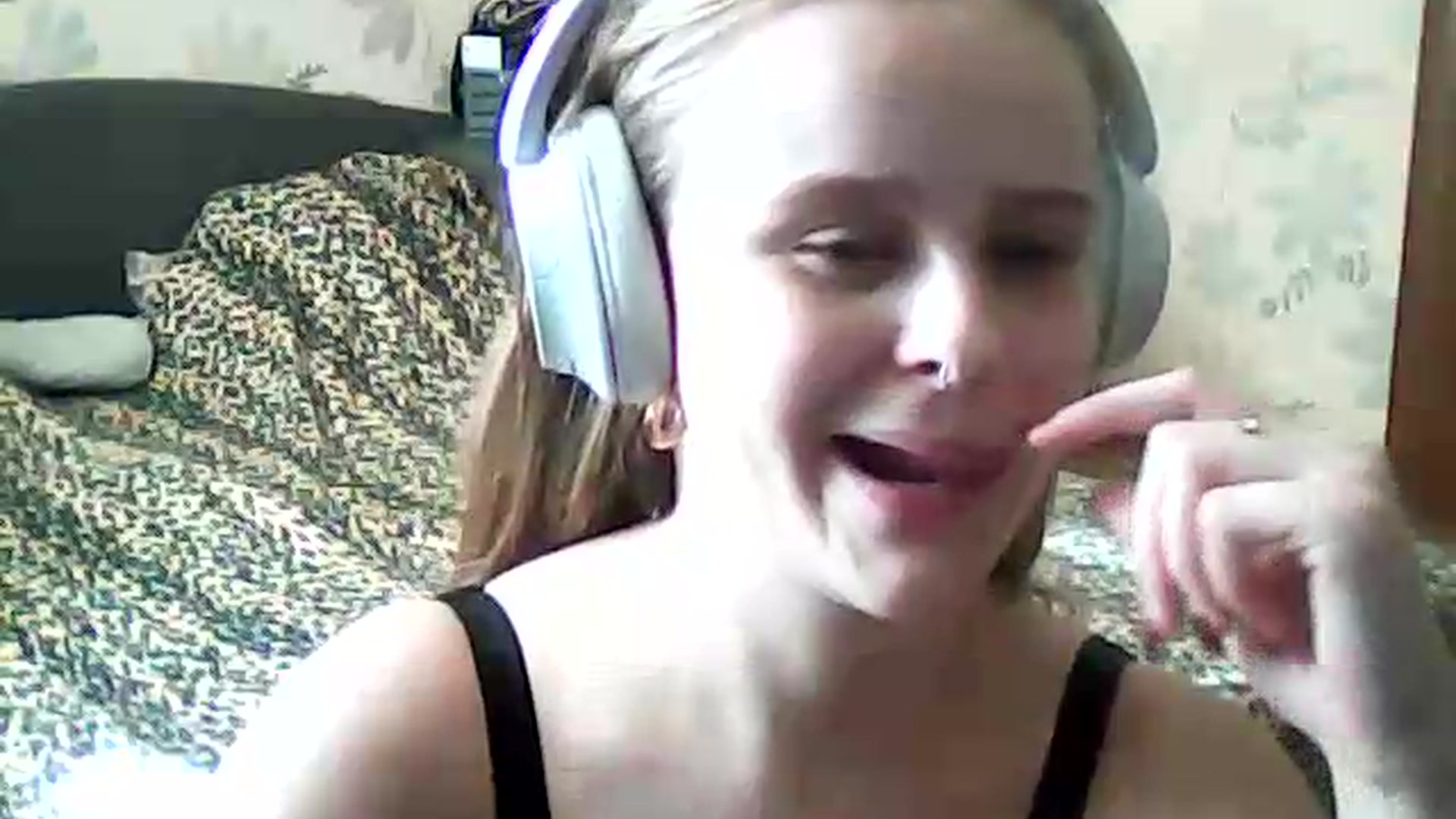 Gallery image thumbnail from ViennaLuxor's myfreecams stream on, 08/01/2026, 15:52 image 9 of 20