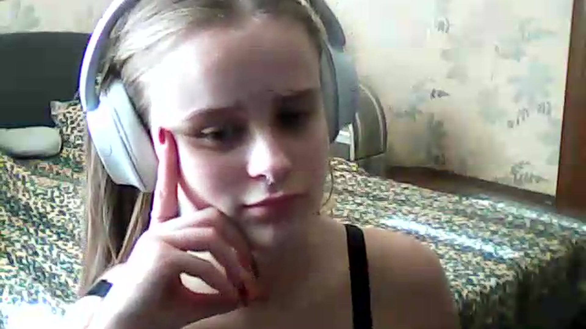 Gallery image thumbnail from ViennaLuxor's myfreecams stream on, 08/01/2026, 15:52 image 5 of 20