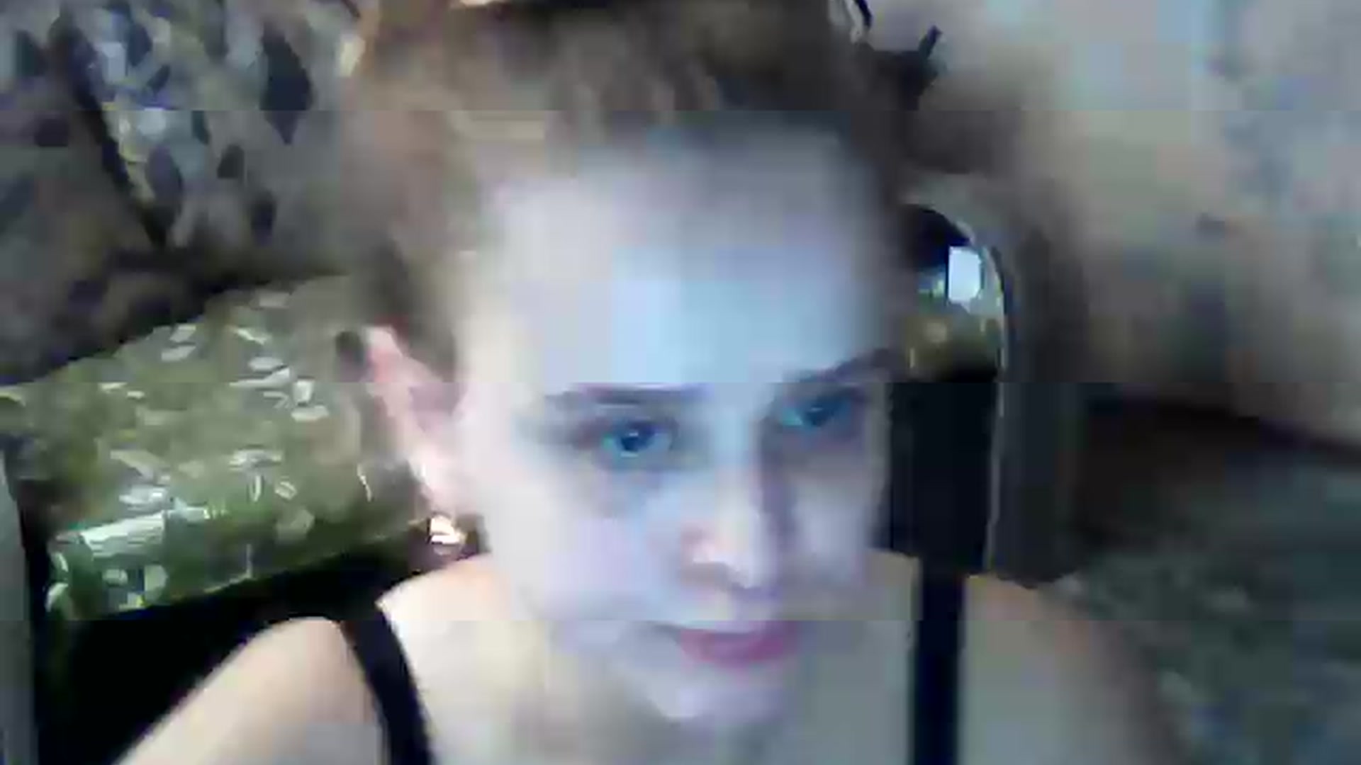 Gallery image thumbnail from ViennaLuxor's myfreecams stream on, 08/04/2026, 16:14 image 7 of 20