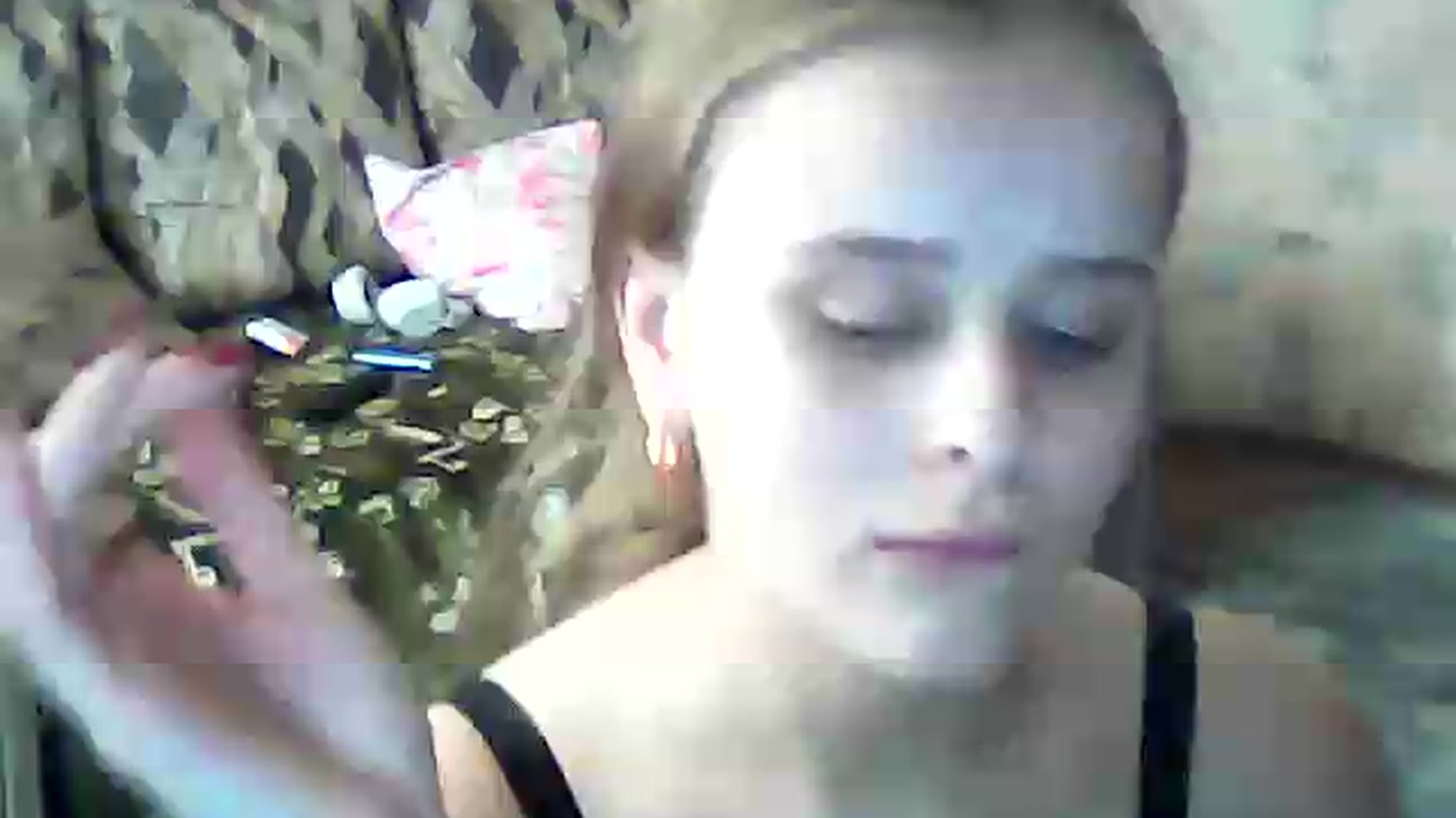 Gallery image thumbnail from ViennaLuxor's myfreecams stream on, 08/05/2026, 15:11 image 1 of 20