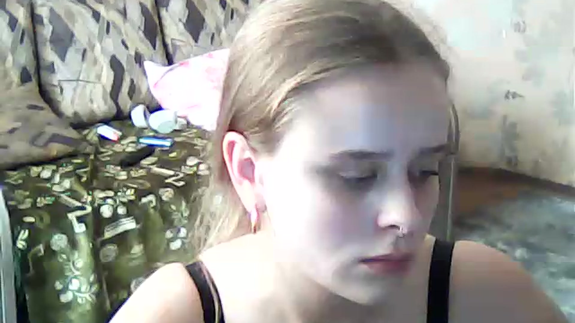 Gallery image thumbnail from ViennaLuxor's myfreecams stream on, 08/05/2026, 15:11 image 17 of 20