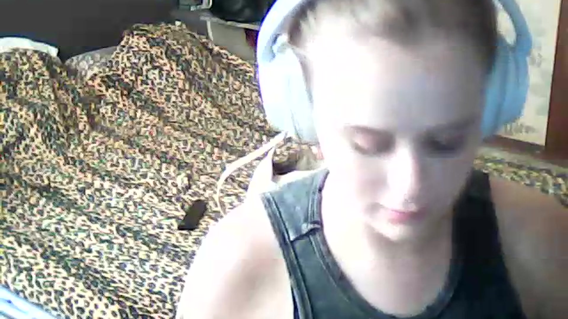 Gallery image thumbnail from ViennaLuxor's myfreecams stream on, 08/10/2026, 16:16 image 10 of 20