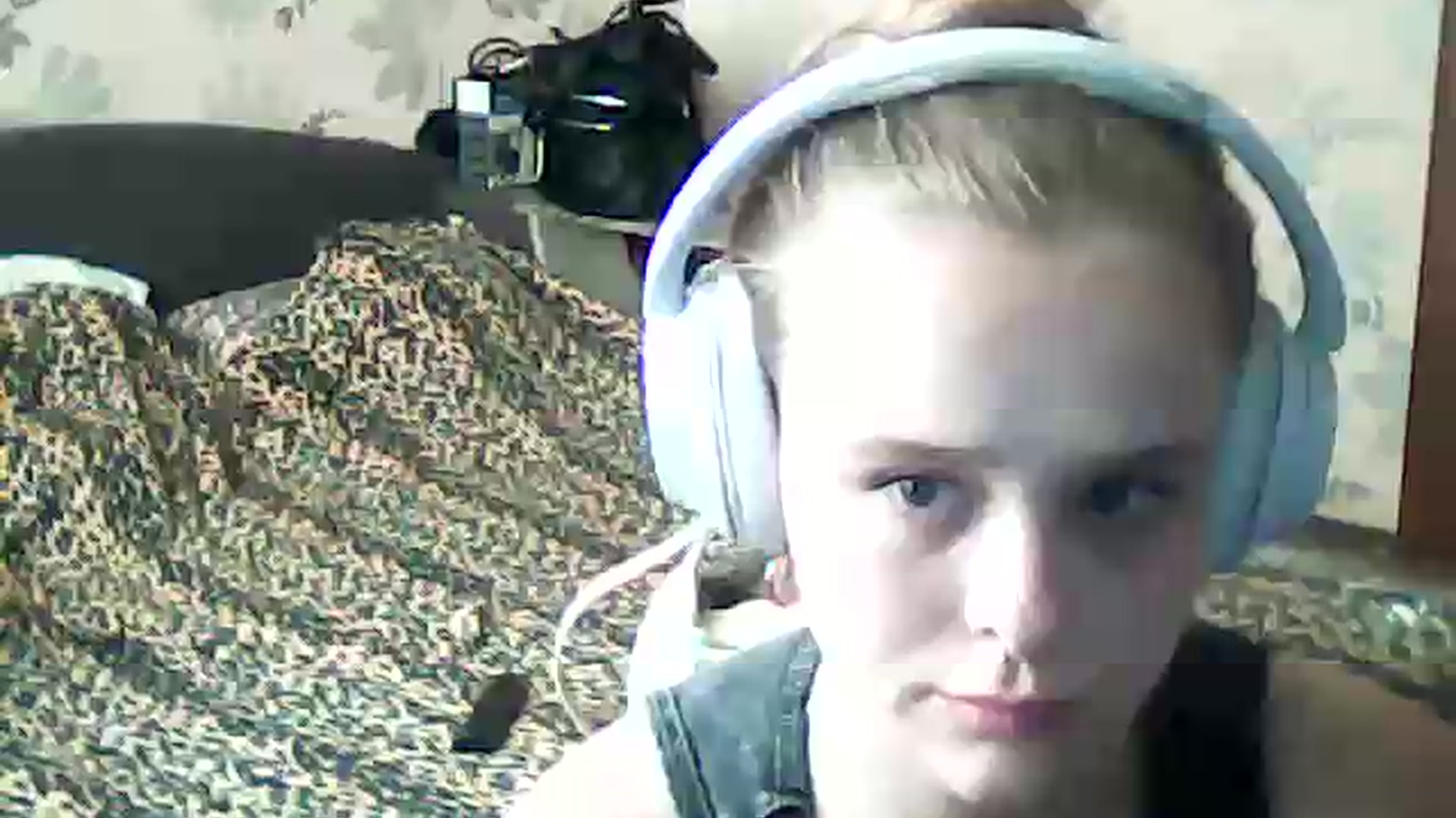 Gallery image thumbnail from ViennaLuxor's myfreecams stream on, 08/10/2026, 16:16 image 1 of 20