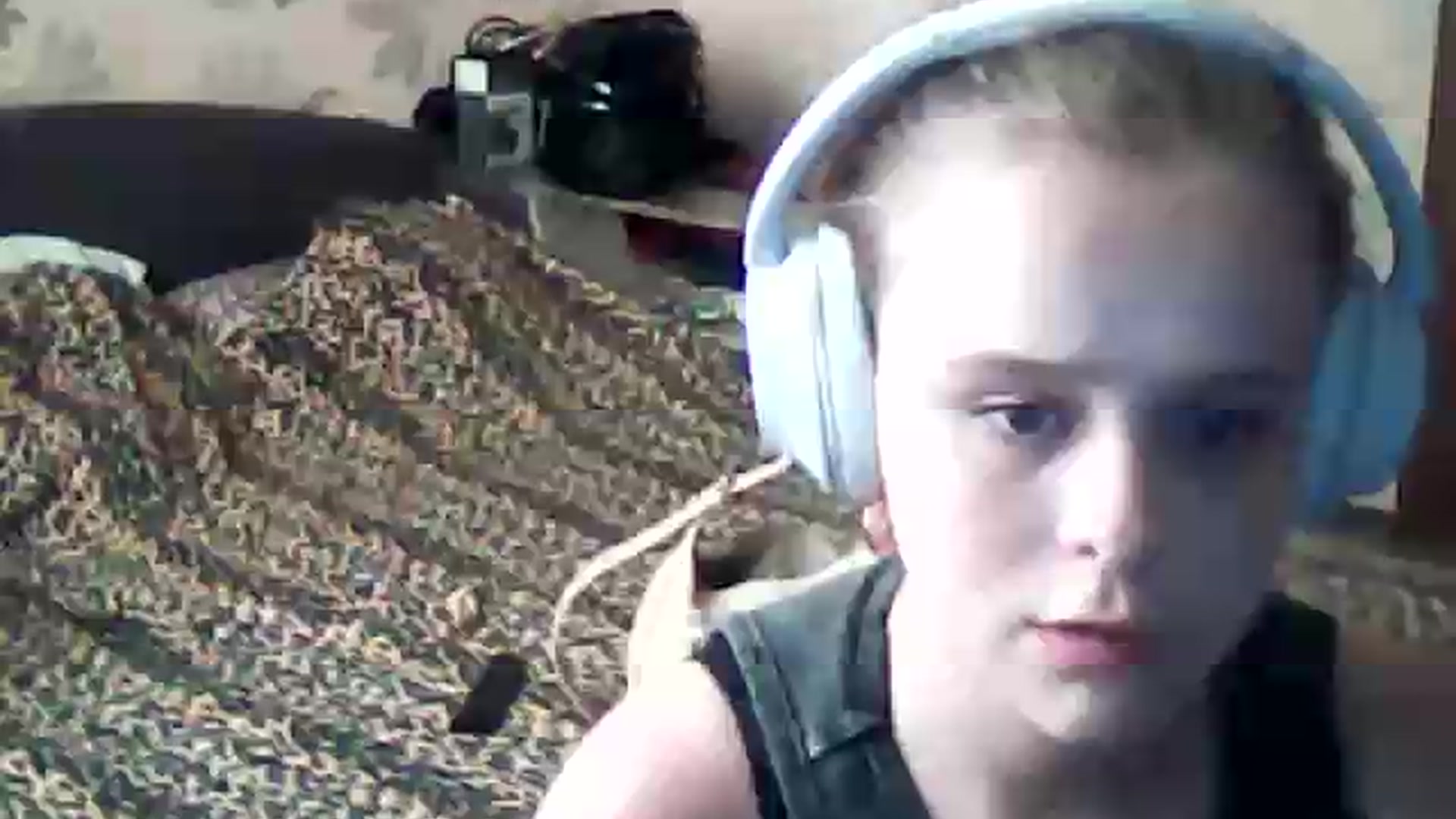Gallery image thumbnail from ViennaLuxor's myfreecams stream on, 08/10/2026, 16:55 image 1 of 20
