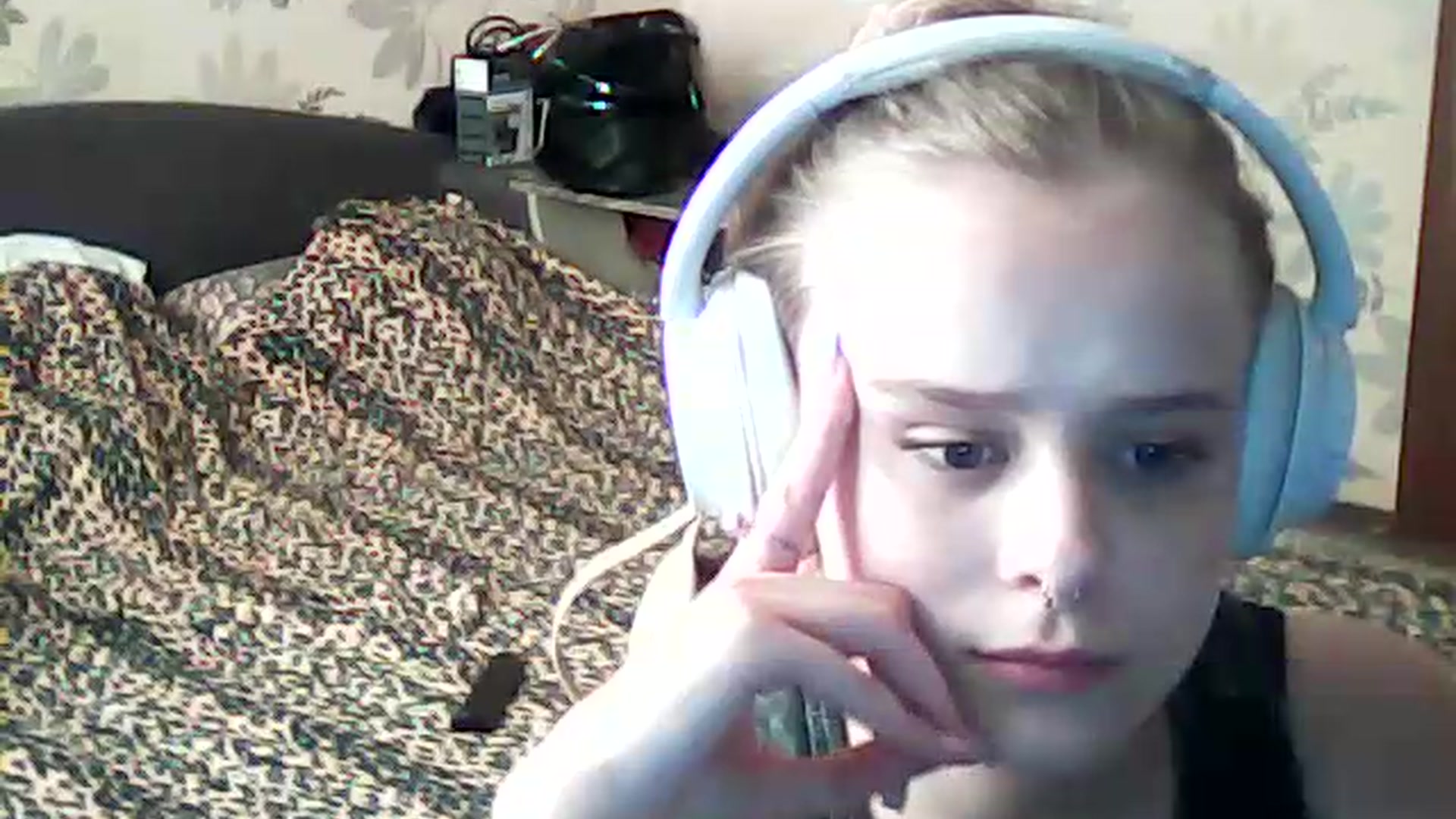 Gallery image thumbnail from ViennaLuxor's myfreecams stream on, 08/10/2026, 16:55 image 6 of 20