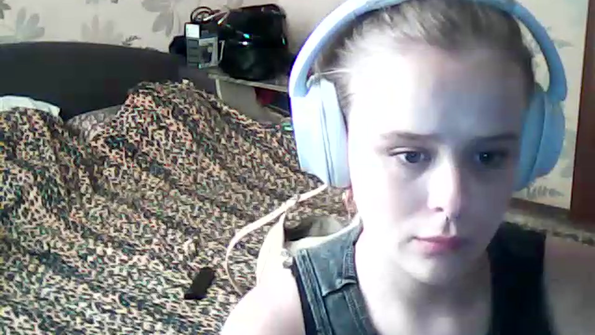 Gallery image thumbnail from ViennaLuxor's myfreecams stream on, 08/10/2026, 16:55 image 7 of 20
