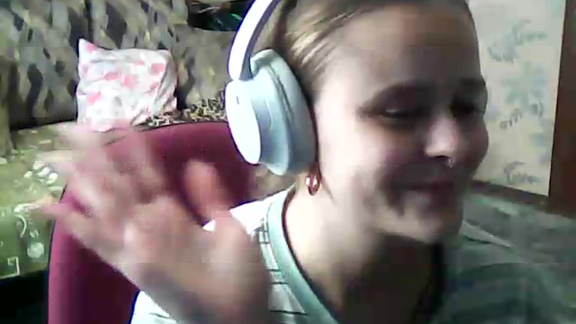 Gallery image thumbnail from ViennaLuxor's myfreecams stream on, 08/11/2026, 14:35 image 20 of 20
