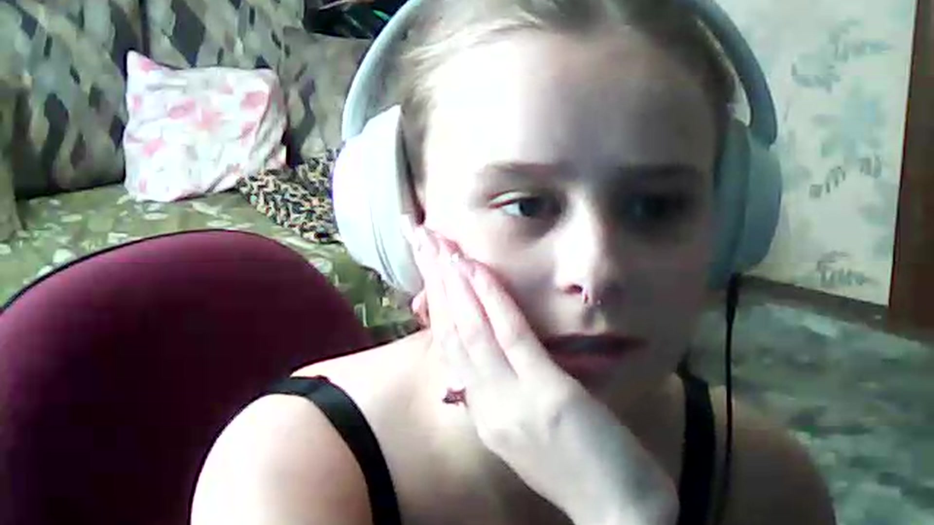Gallery image thumbnail from ViennaLuxor's myfreecams stream on, 08/11/2026, 15:44 image 17 of 20