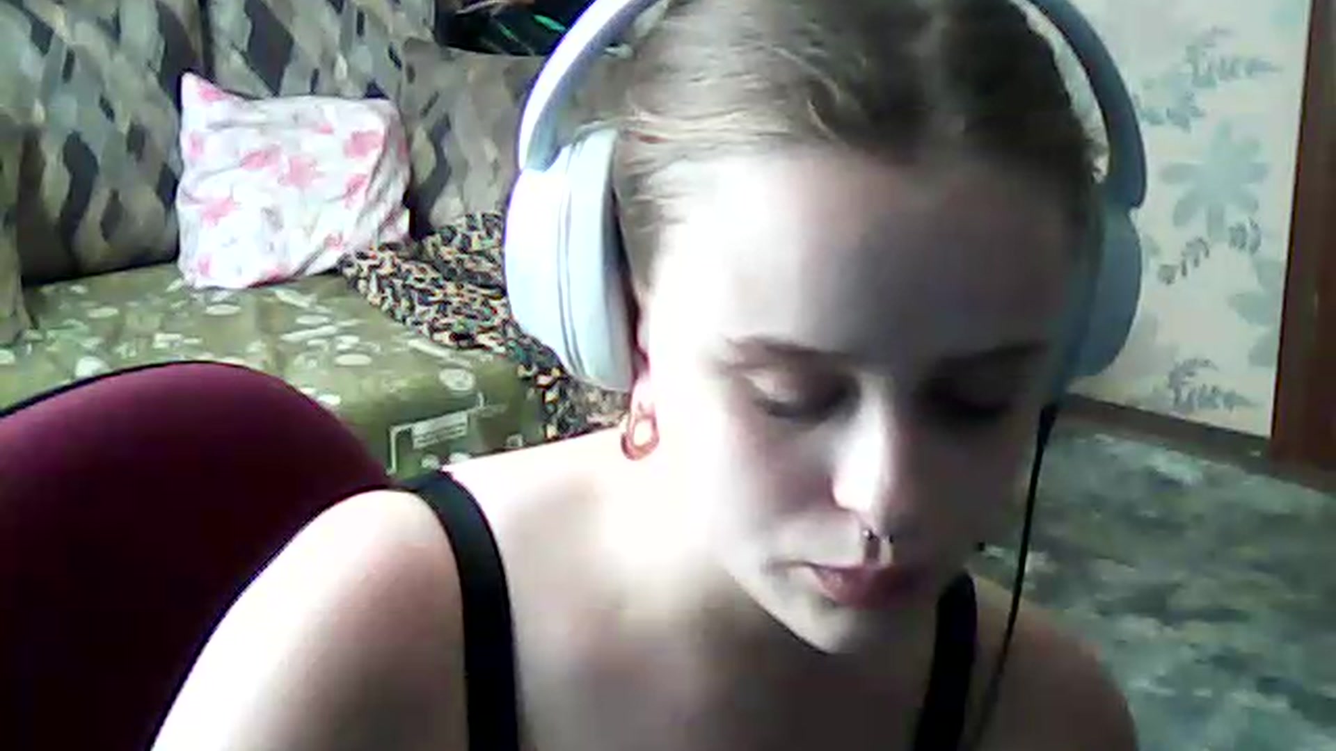 Gallery image thumbnail from ViennaLuxor's myfreecams stream on, 08/11/2026, 15:44 image 13 of 20