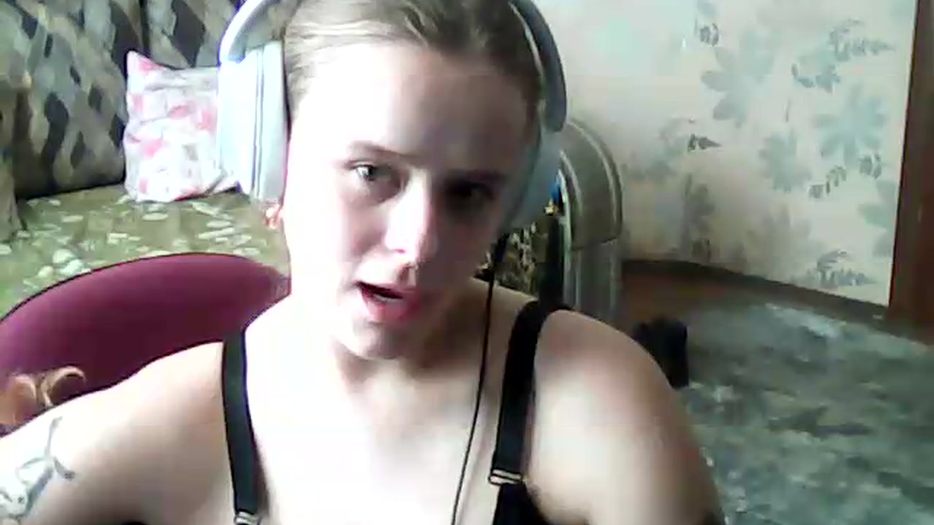 Gallery image thumbnail from ViennaLuxor's myfreecams stream on, 08/11/2026, 15:44 image 9 of 20