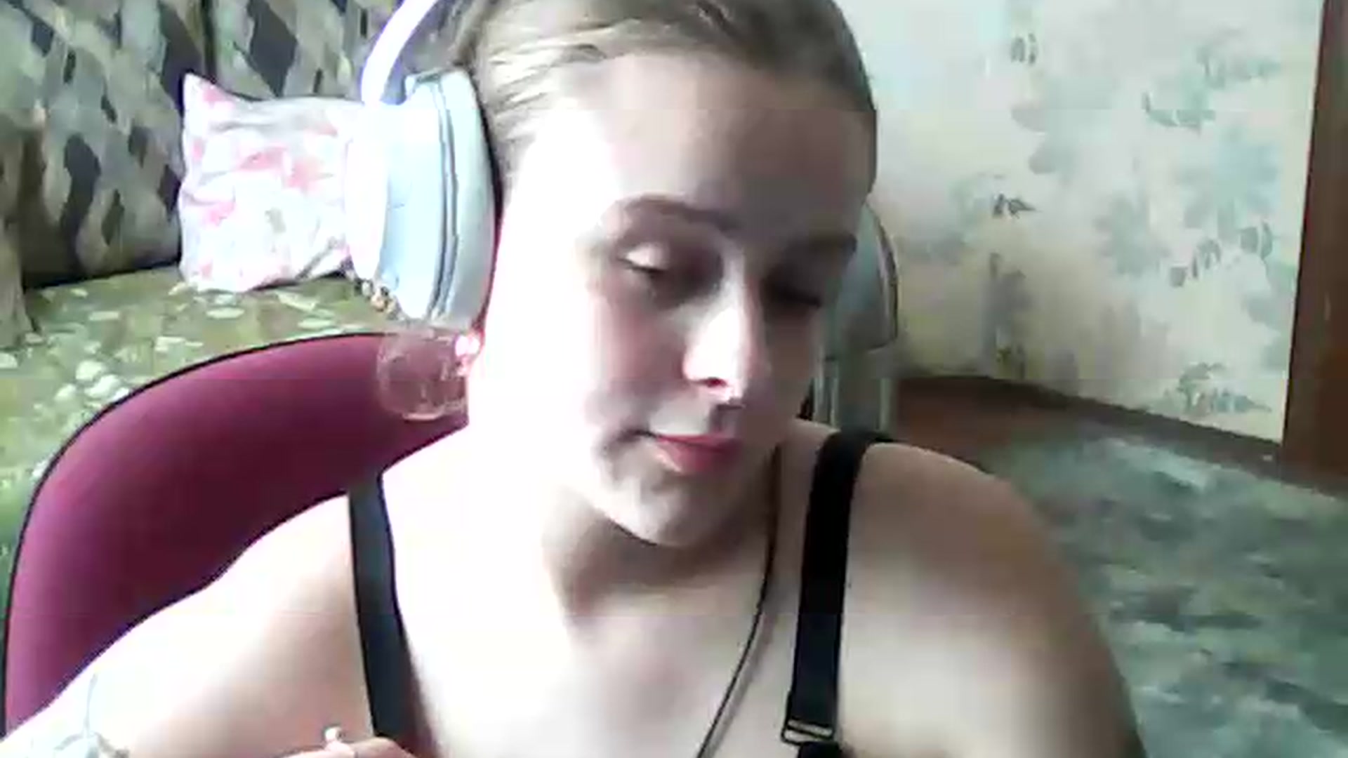 Gallery image thumbnail from ViennaLuxor's myfreecams stream on, 08/11/2026, 15:44 image 6 of 20
