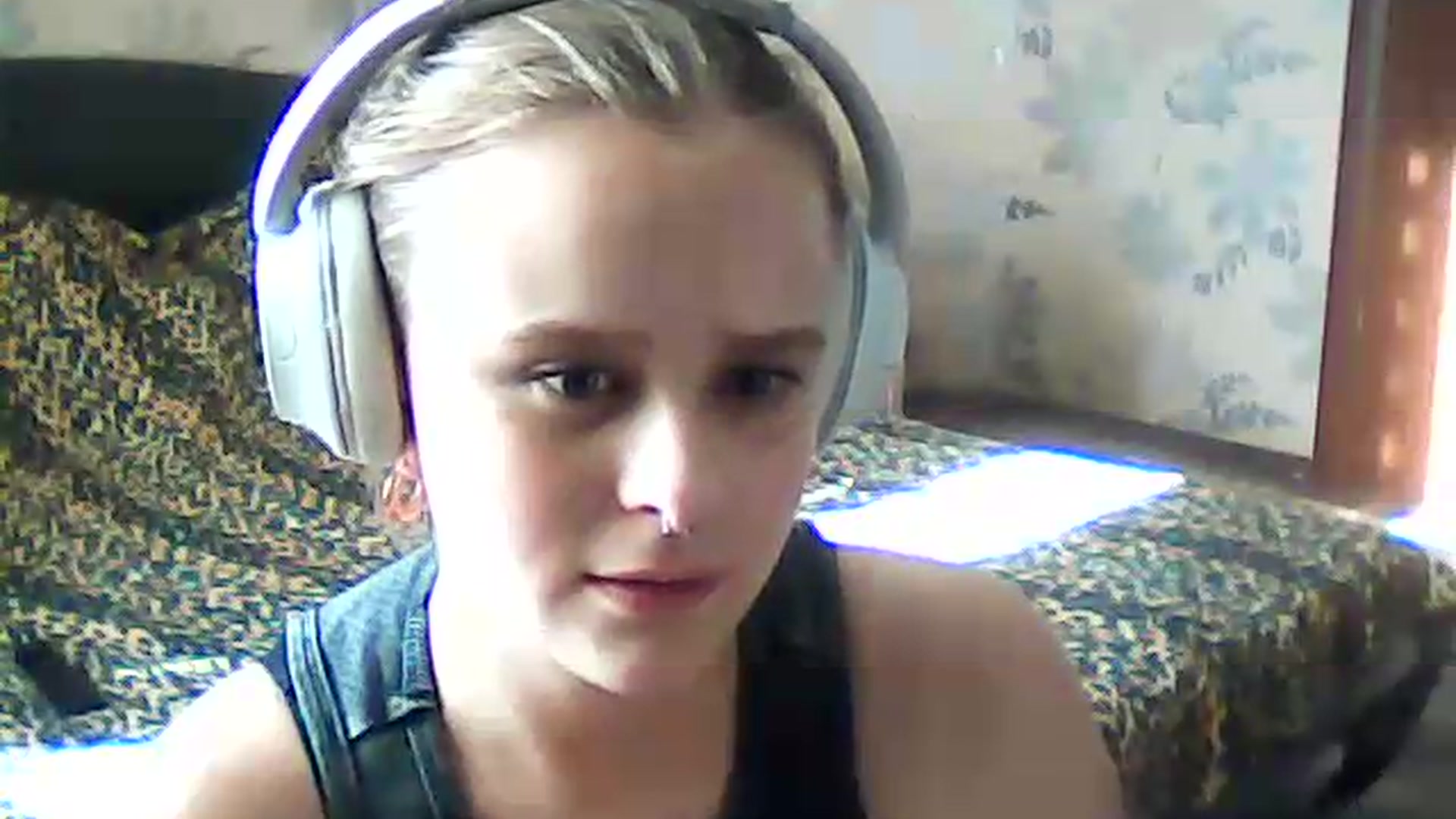 Gallery image thumbnail from ViennaLuxor's myfreecams stream on, 08/15/2026, 15:27 image 2 of 20