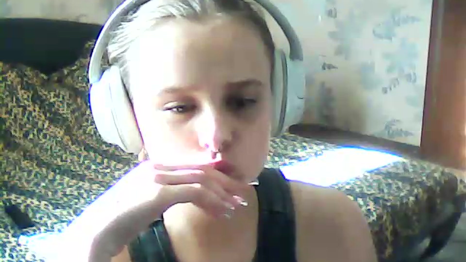 Gallery image thumbnail from ViennaLuxor's myfreecams stream on, 08/15/2026, 15:27 image 14 of 20