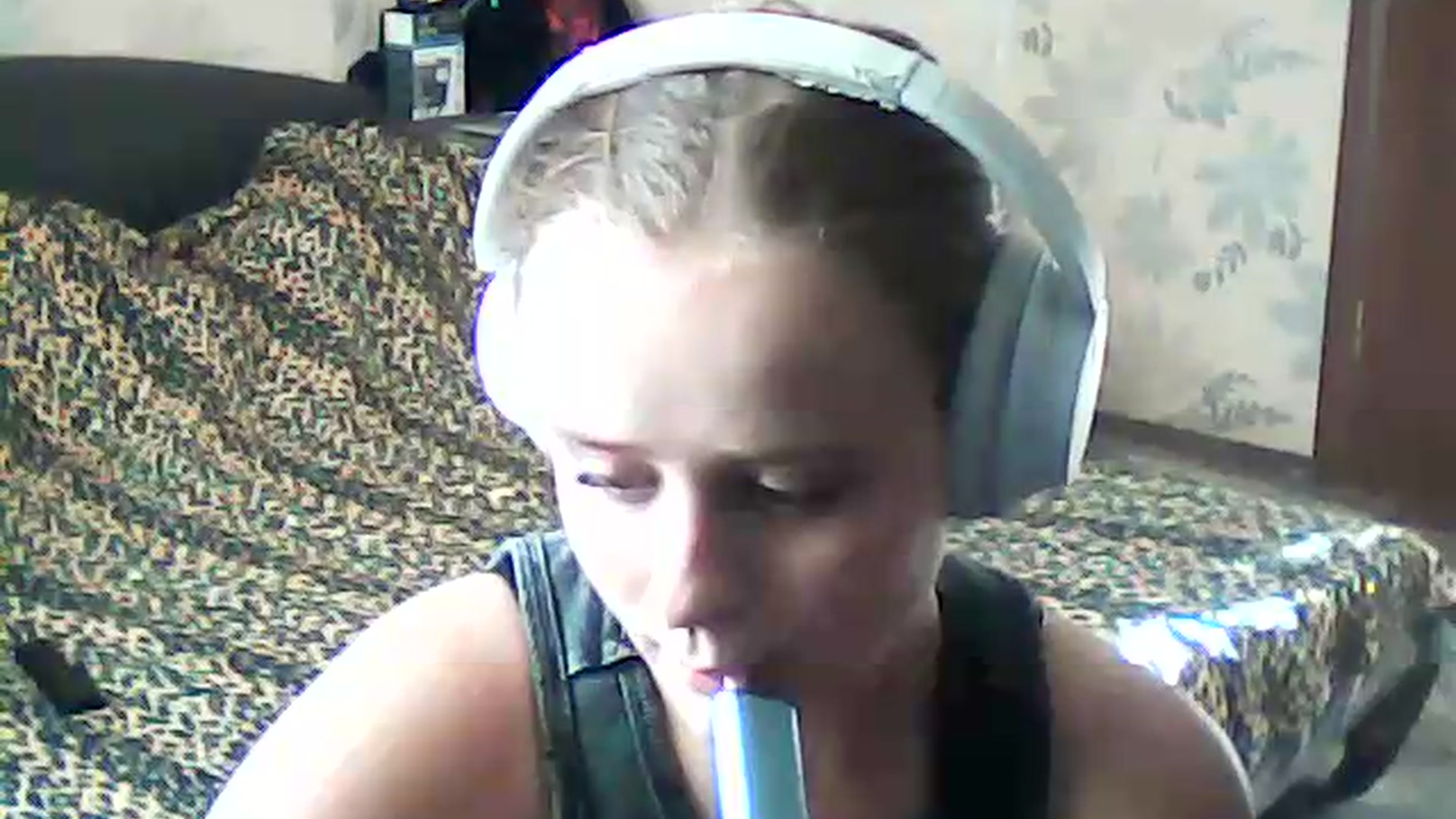 Gallery image thumbnail from ViennaLuxor's myfreecams stream on, 08/15/2026, 16:17 image 13 of 20