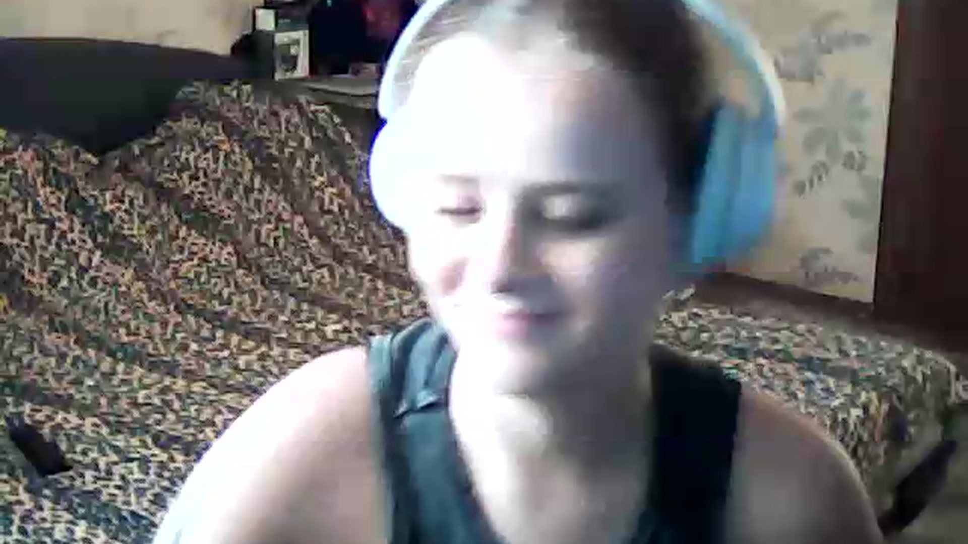 Gallery image thumbnail from ViennaLuxor's myfreecams stream on, 08/15/2026, 17:00 image 17 of 20