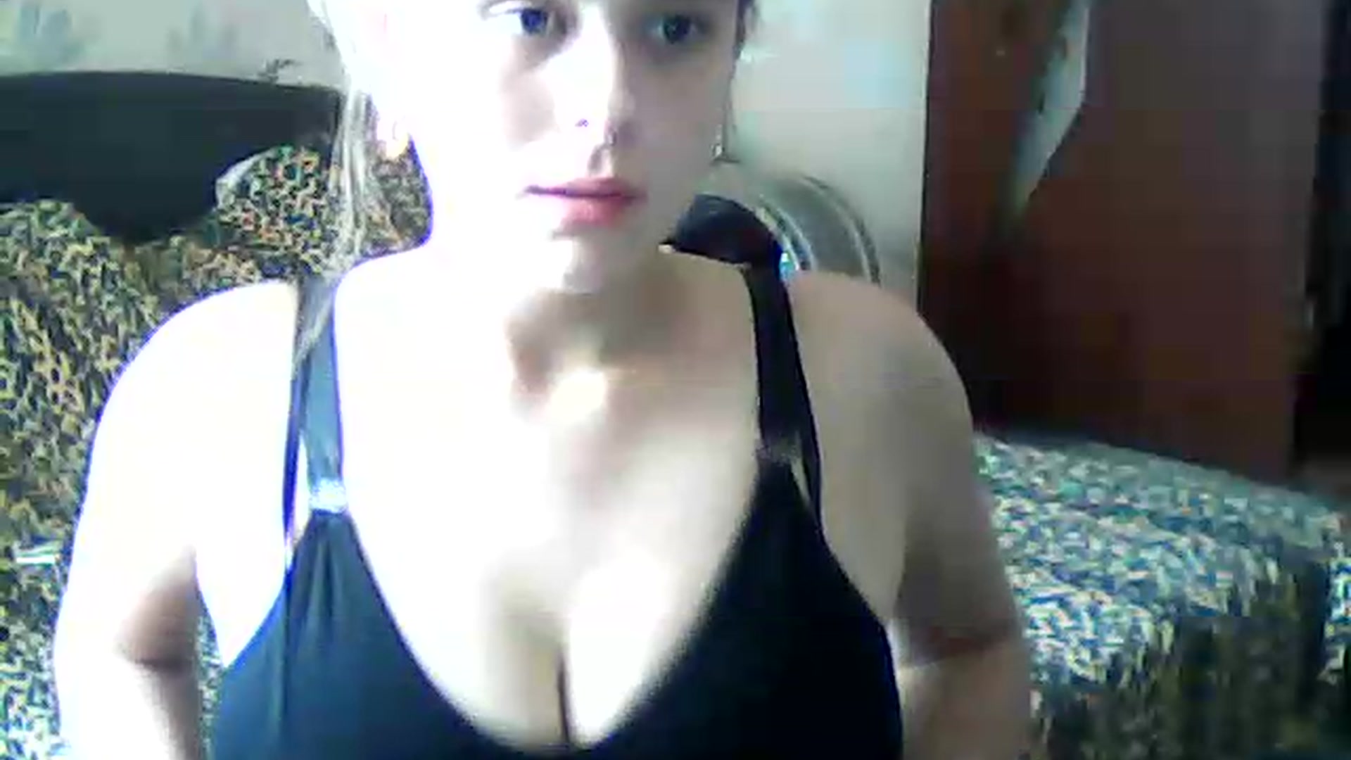 Gallery image thumbnail from ViennaLuxor's myfreecams stream on, 08/26/2026, 18:18 image 18 of 20