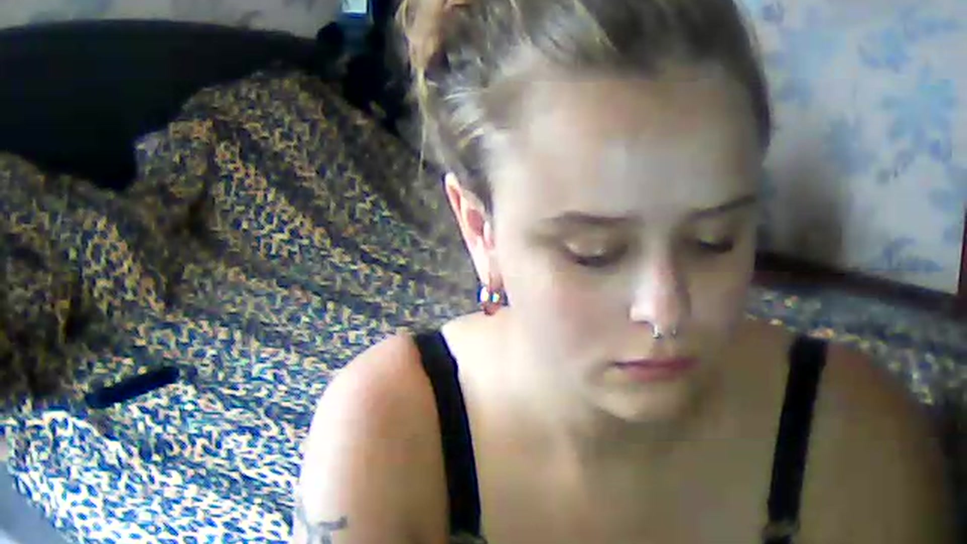 Gallery image thumbnail from ViennaLuxor's myfreecams stream on, 09/01/2026, 12:47 image 15 of 20