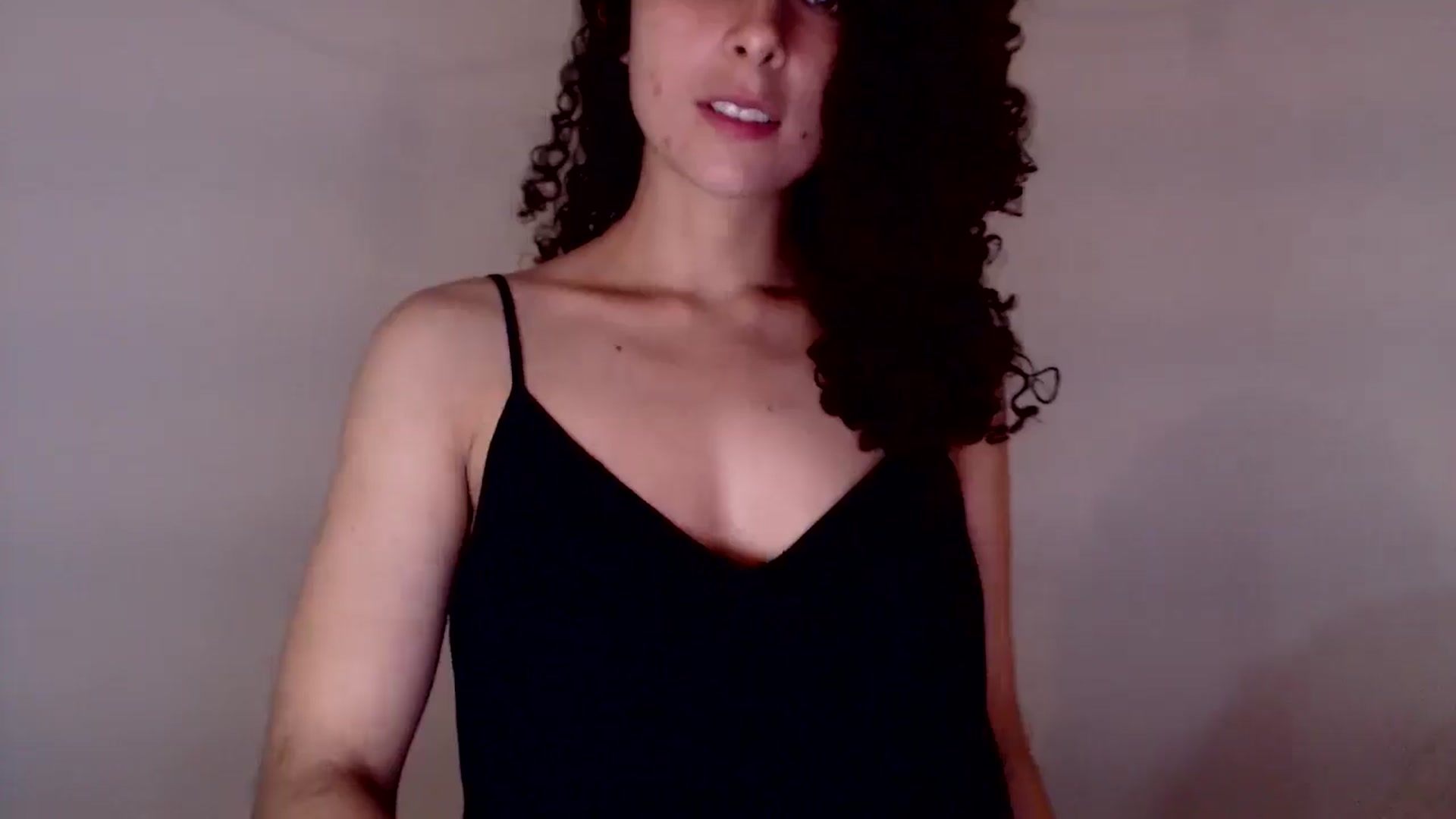 Gallery image thumbnail from Viio_Lettt__'s myfreecams stream on, 05/08/2025, 17:53 image 2 of 20