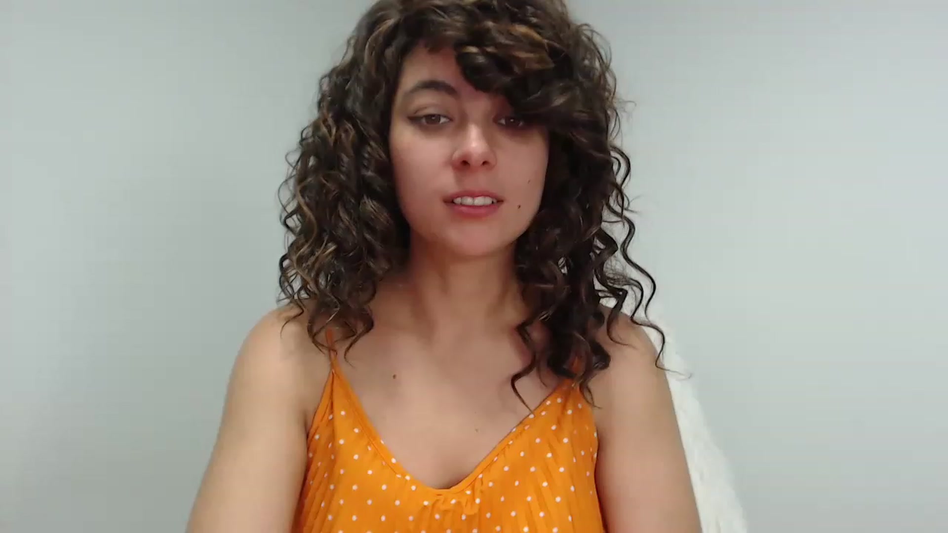 Gallery image thumbnail from Viiolet's myfreecams stream on, 12/30/2022, 18:28 image 7 of 20