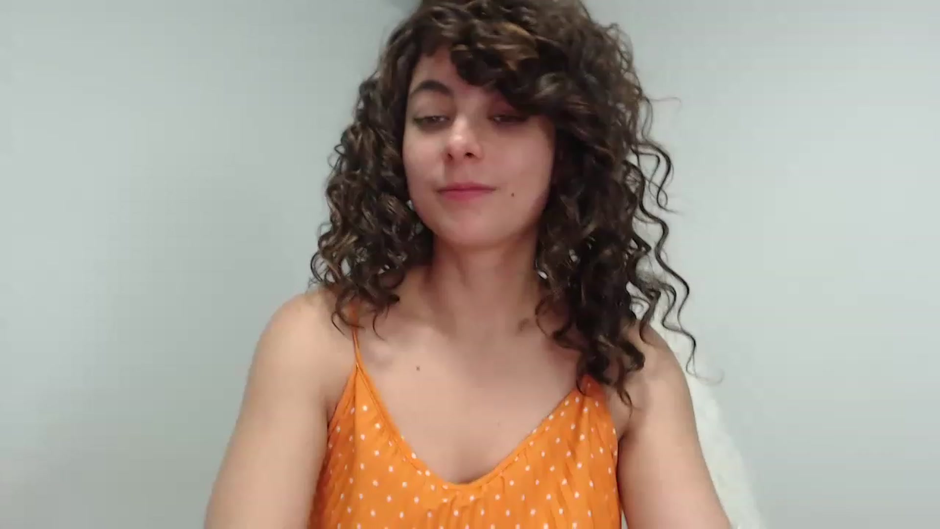 Gallery image thumbnail from Viiolet's myfreecams stream on, 12/30/2022, 18:28 image 5 of 20
