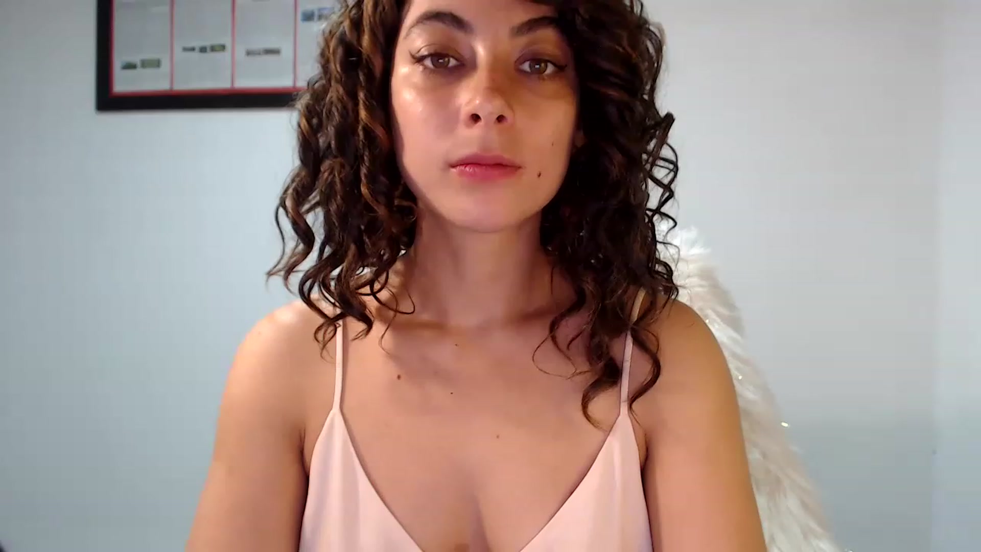 Gallery image thumbnail from Viiolet's myfreecams stream on, 05/07/2023, 16:57 image 5 of 20