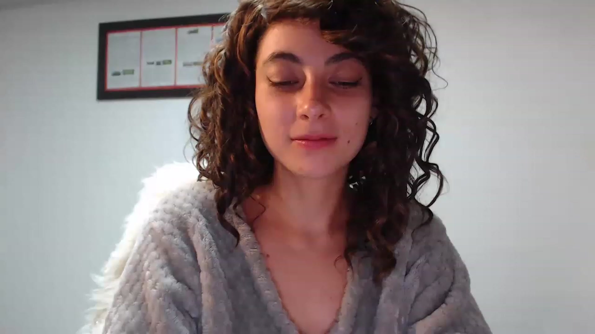 Gallery image thumbnail from Viiolet's myfreecams stream on, 05/24/2023, 03:42 image 1 of 20
