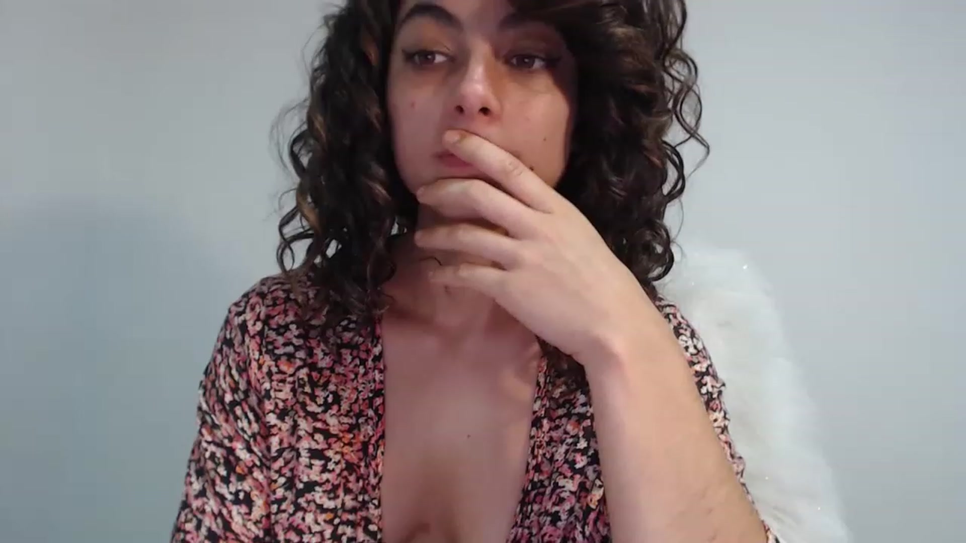 Gallery image thumbnail from Viiolet's myfreecams stream on, 06/03/2023, 16:32 image 15 of 20