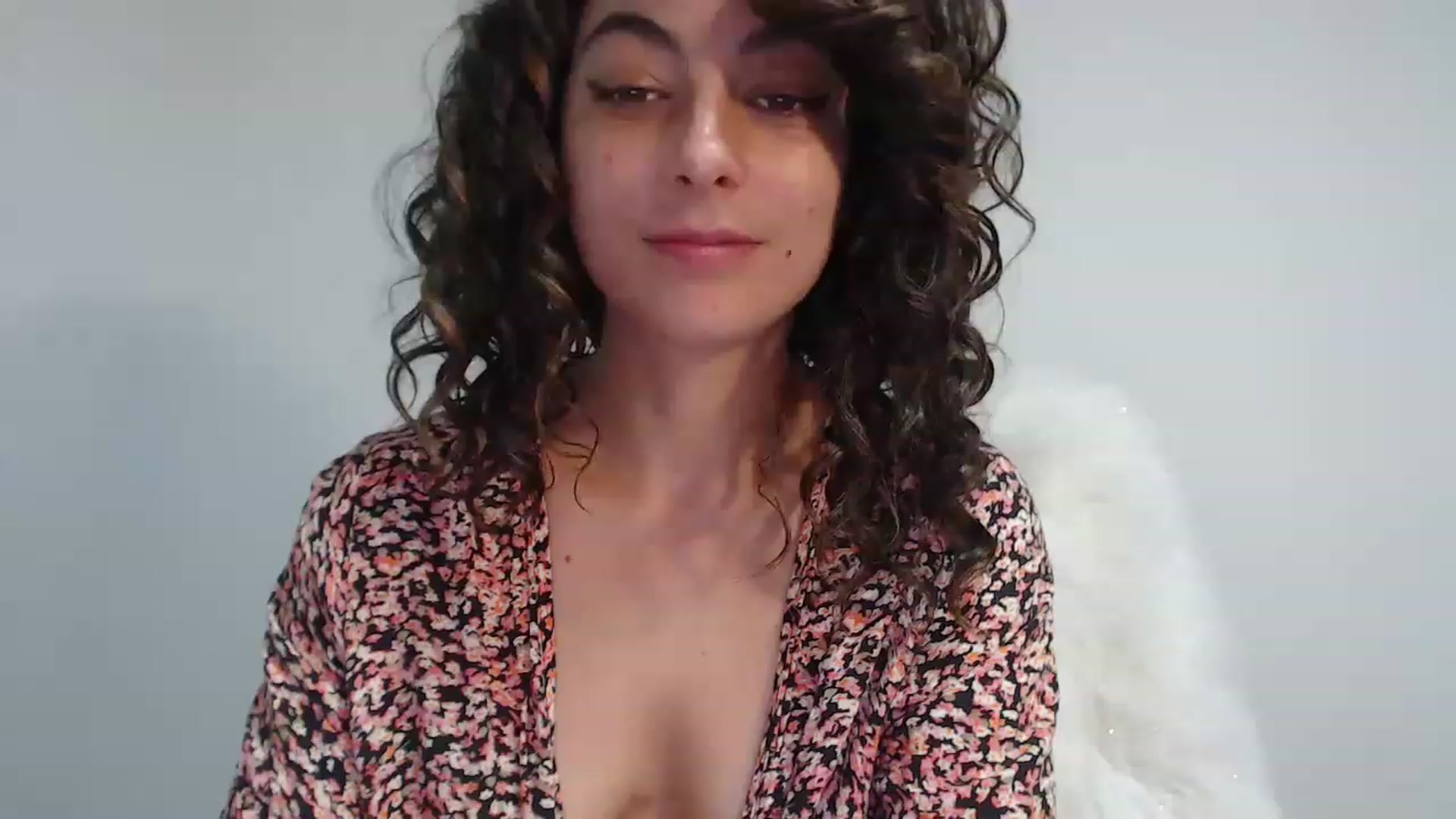 Gallery image thumbnail from Viiolet's myfreecams stream on, 06/03/2023, 16:32 image 19 of 20