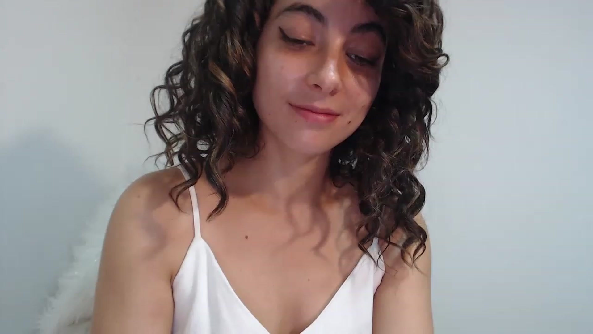 Gallery image thumbnail from Viiolet's myfreecams stream on, 06/12/2023, 17:24 image 11 of 20