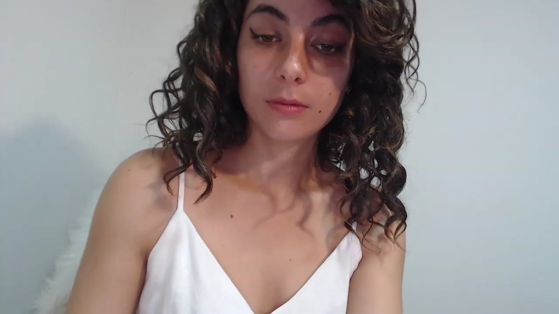 Gallery image thumbnail from Viiolet's myfreecams stream on, 06/12/2023, 17:24 image 10 of 20