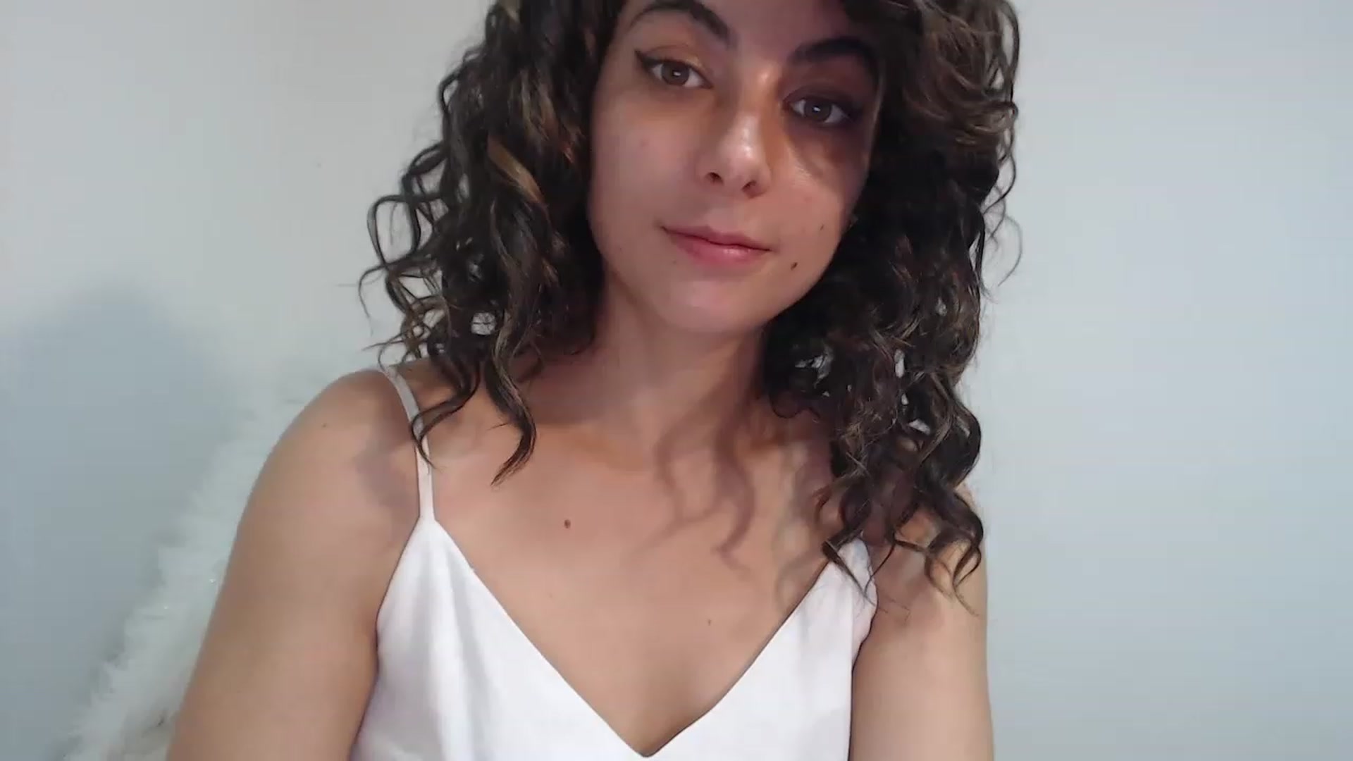 Gallery image thumbnail from Viiolet's myfreecams stream on, 06/12/2023, 17:24 image 2 of 20