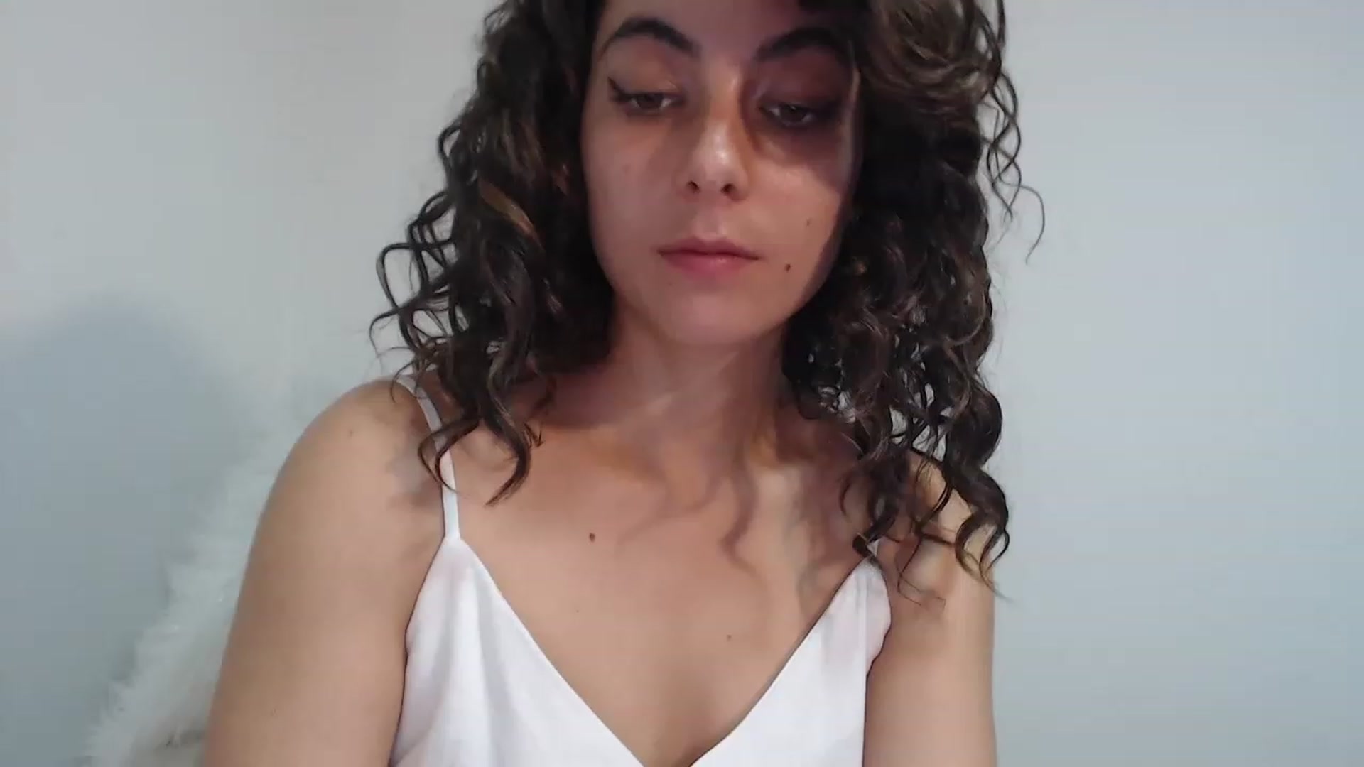 Gallery image thumbnail from Viiolet's myfreecams stream on, 06/12/2023, 17:24 image 6 of 20