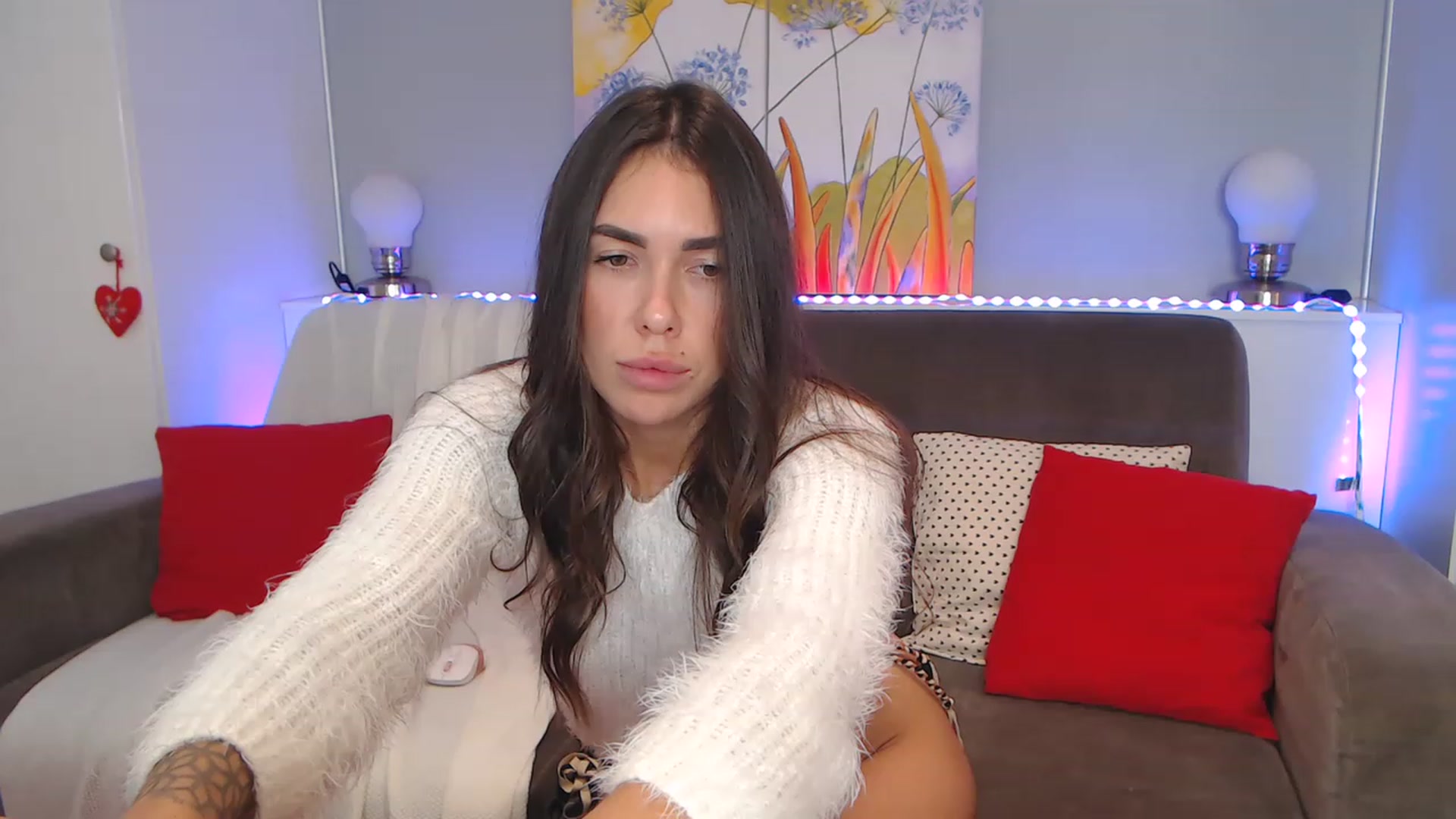 Gallery image thumbnail from VikiEvans's myfreecams stream on, 11/20/2022, 20:23 image 5 of 20