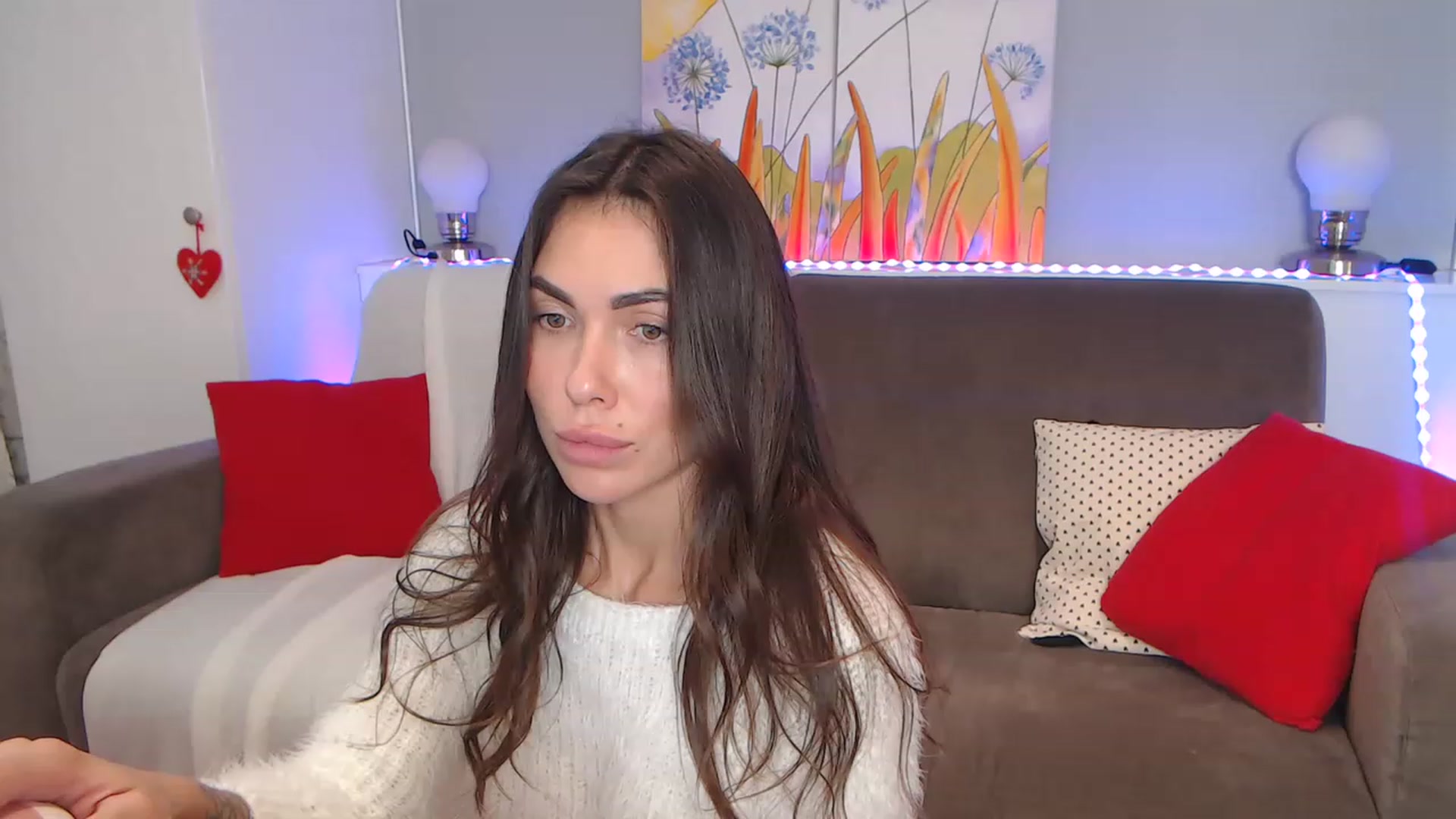 Gallery image thumbnail from VikiEvans's myfreecams stream on, 11/21/2022, 21:39 image 11 of 20