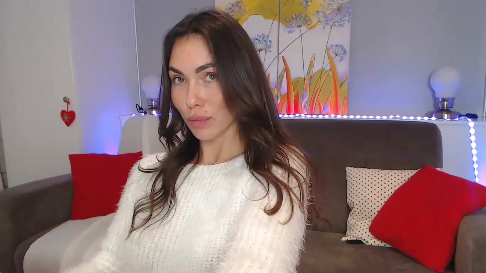 Gallery image thumbnail from VikiEvans's myfreecams stream on, 11/21/2022, 21:39 image 12 of 20