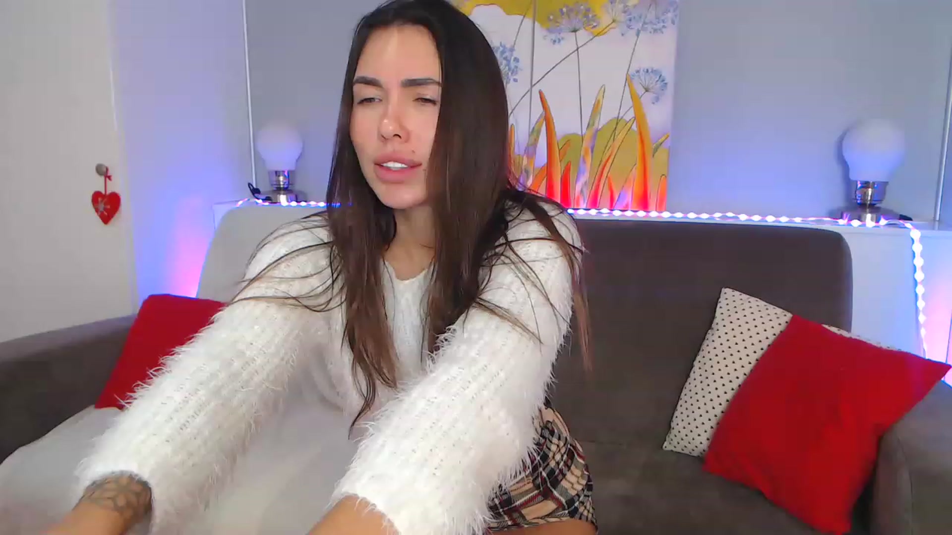 Gallery image thumbnail from VikiEvans's myfreecams stream on, 11/28/2022, 22:46 image 1 of 20
